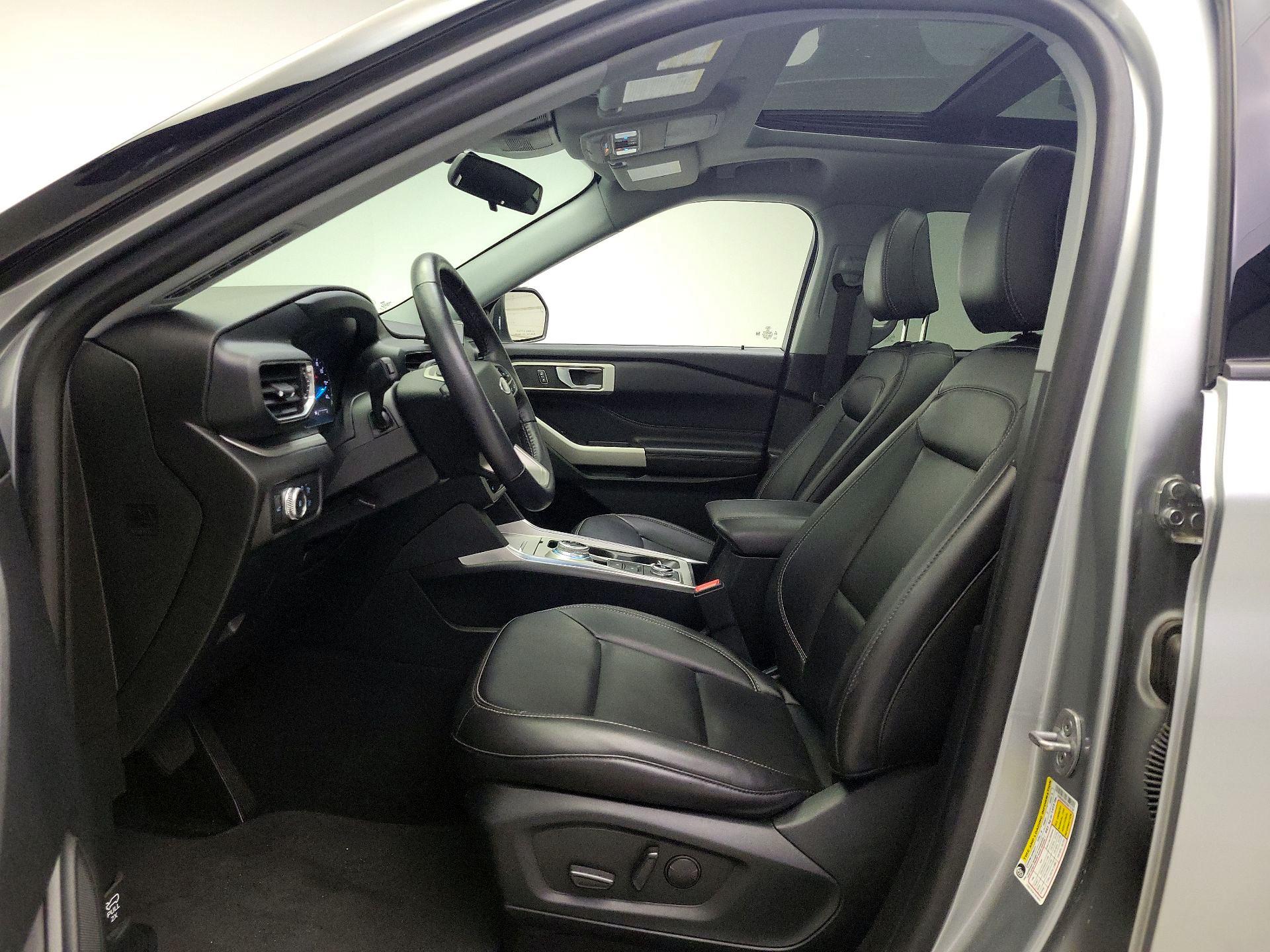 Thumbnail: 2022 Ford Explorer - 20