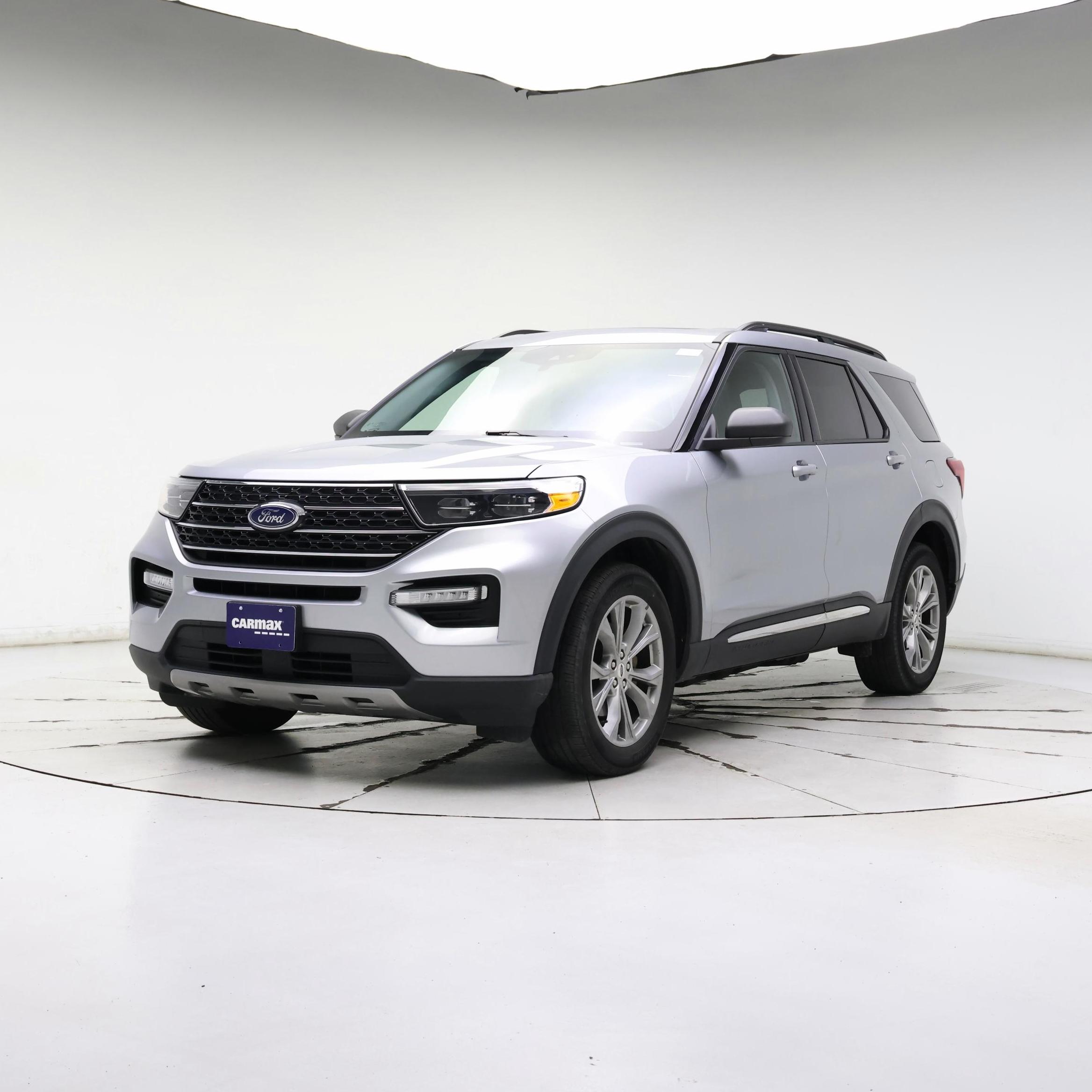 Thumbnail: 2022 Ford Explorer - 4