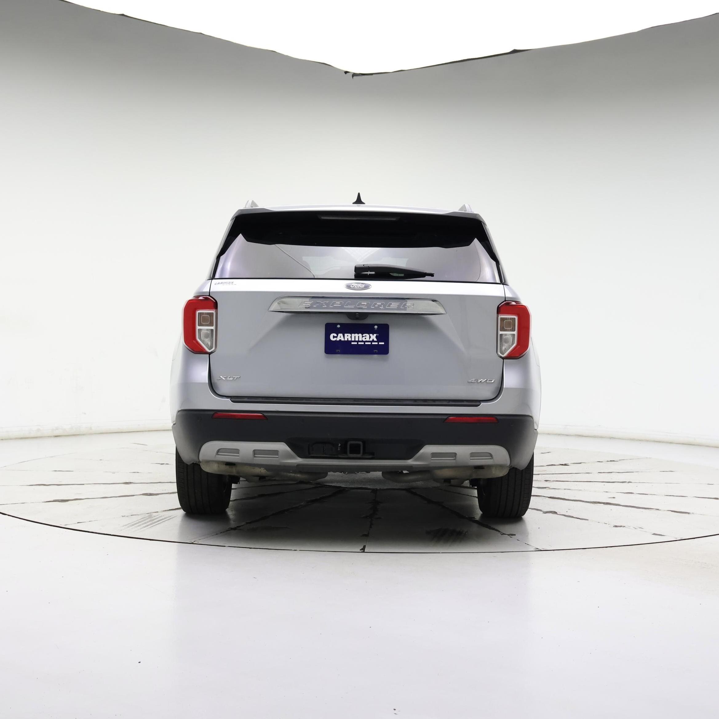 Thumbnail: 2022 Ford Explorer - 6