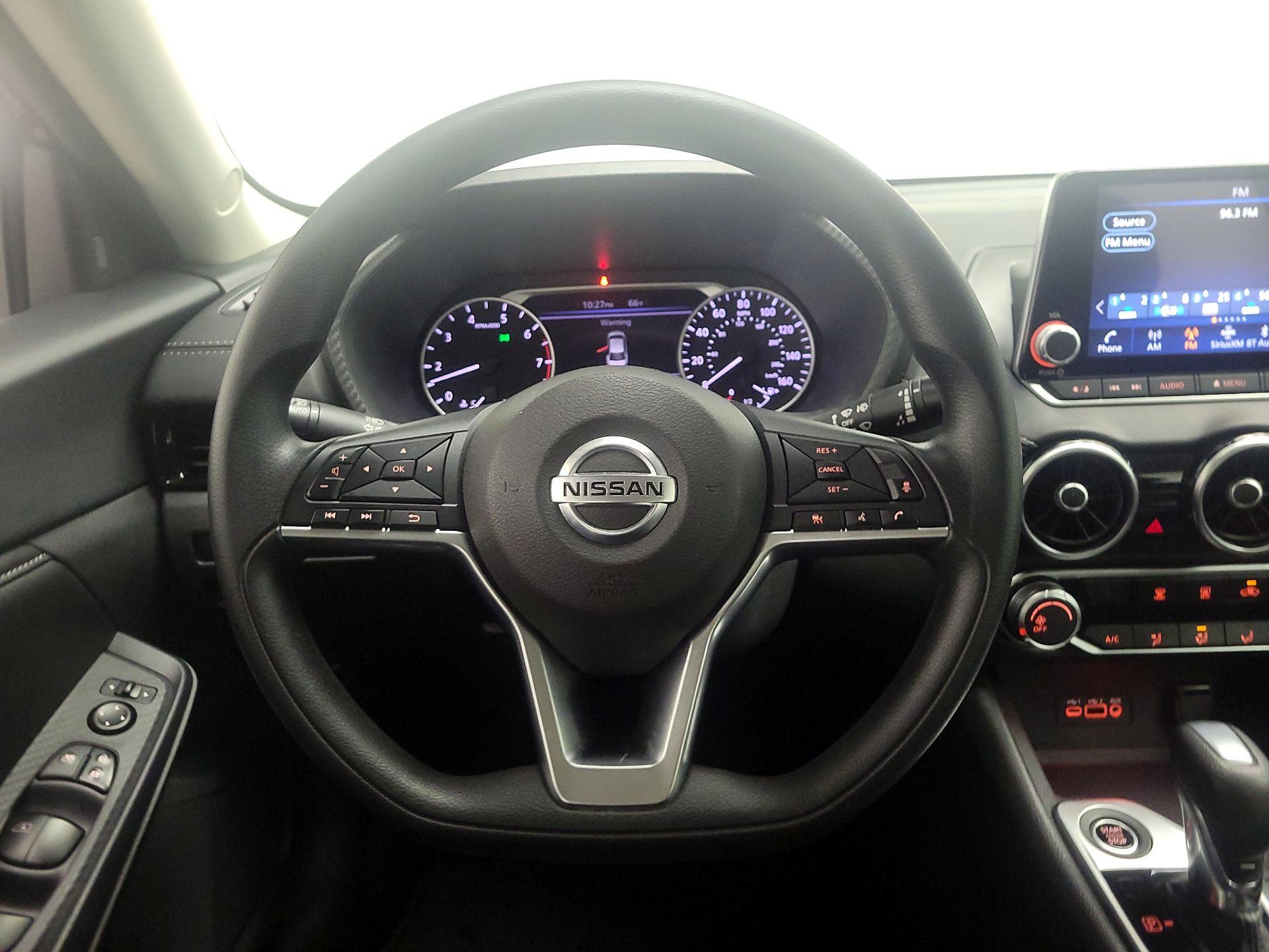 Thumbnail: 2023 Nissan Sentra - 10