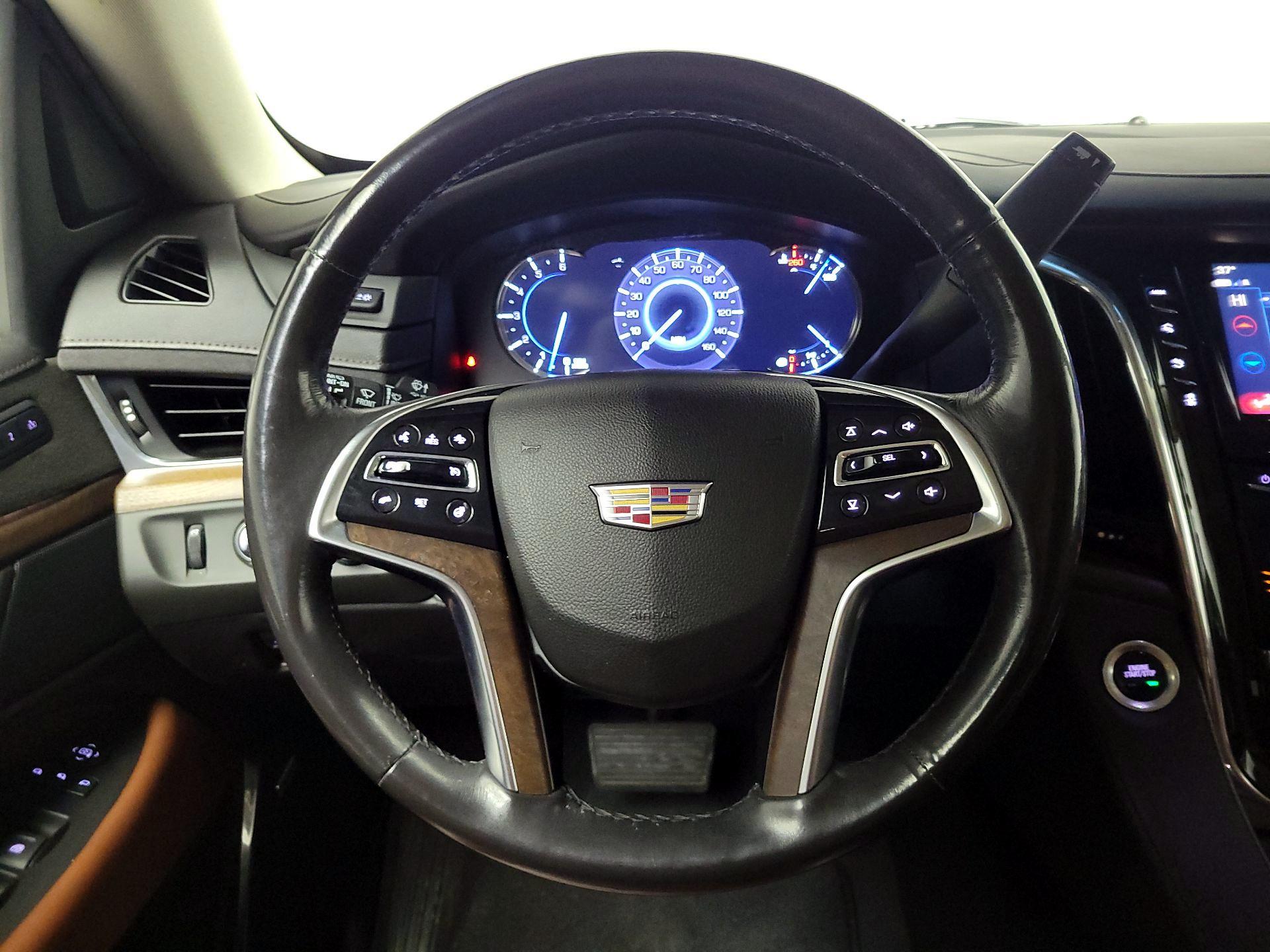 Thumbnail: 2018 Cadillac Escalade - 10