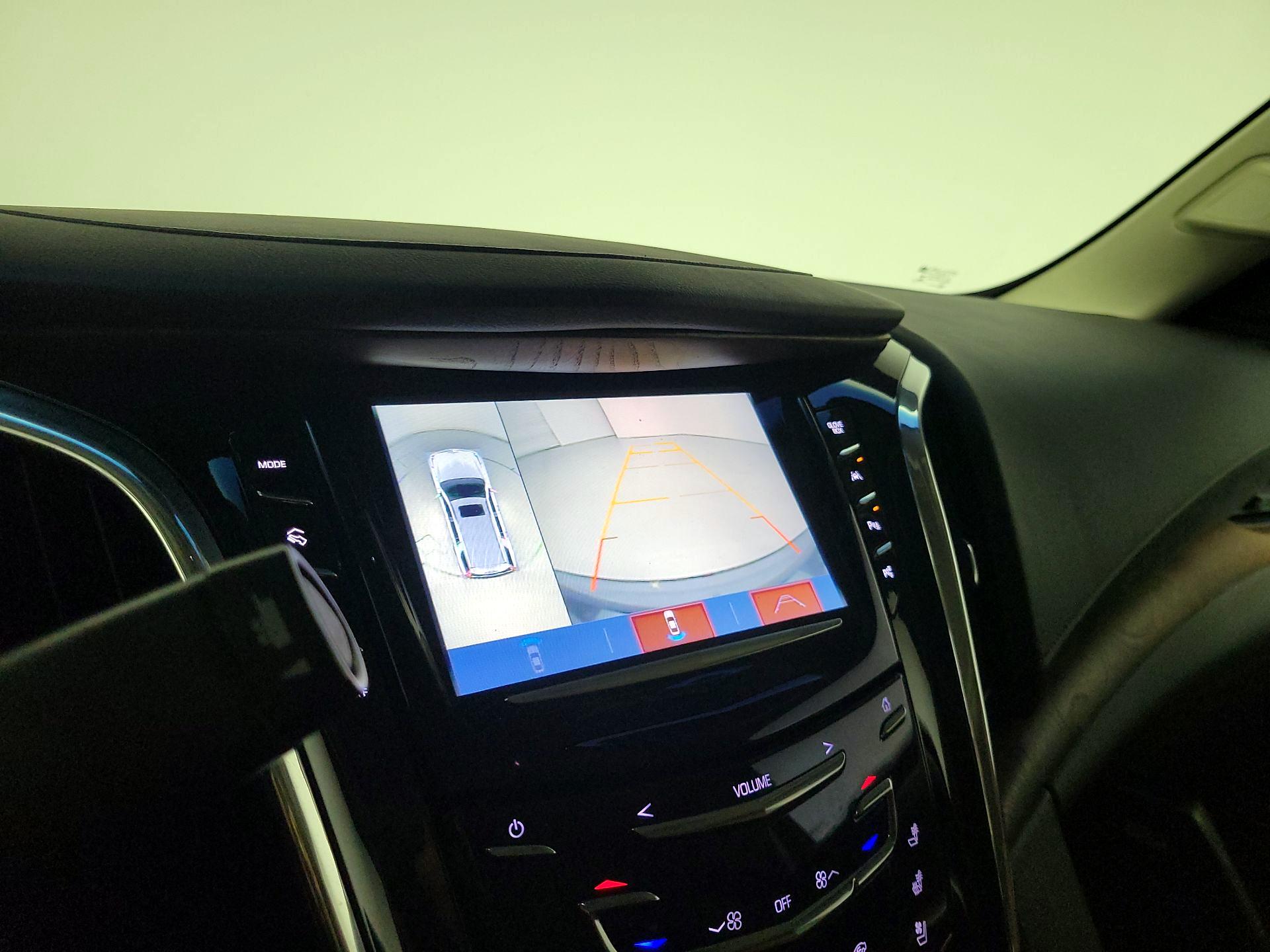 Thumbnail: 2018 Cadillac Escalade - 15