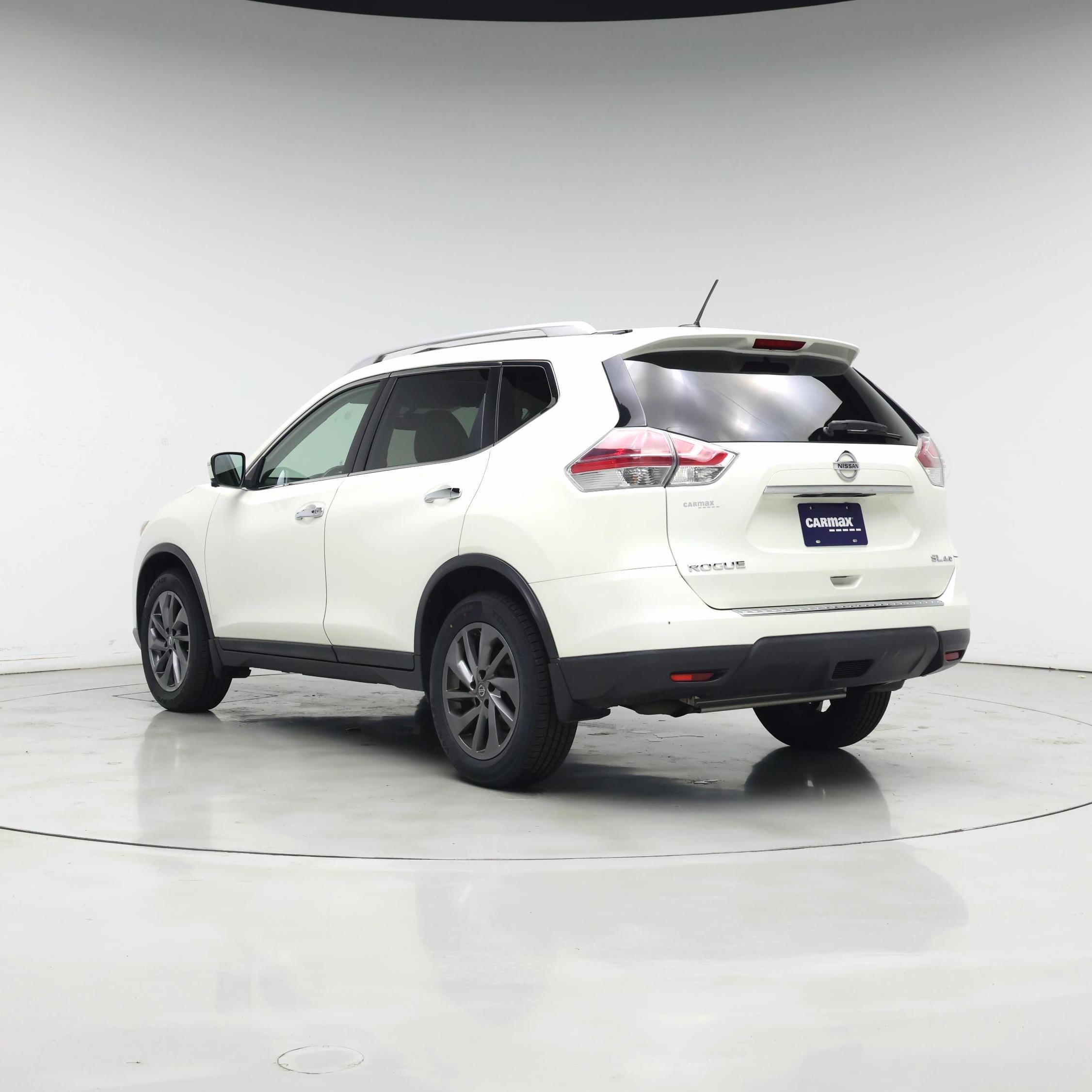 Thumbnail: 2016 Nissan Rogue - 2