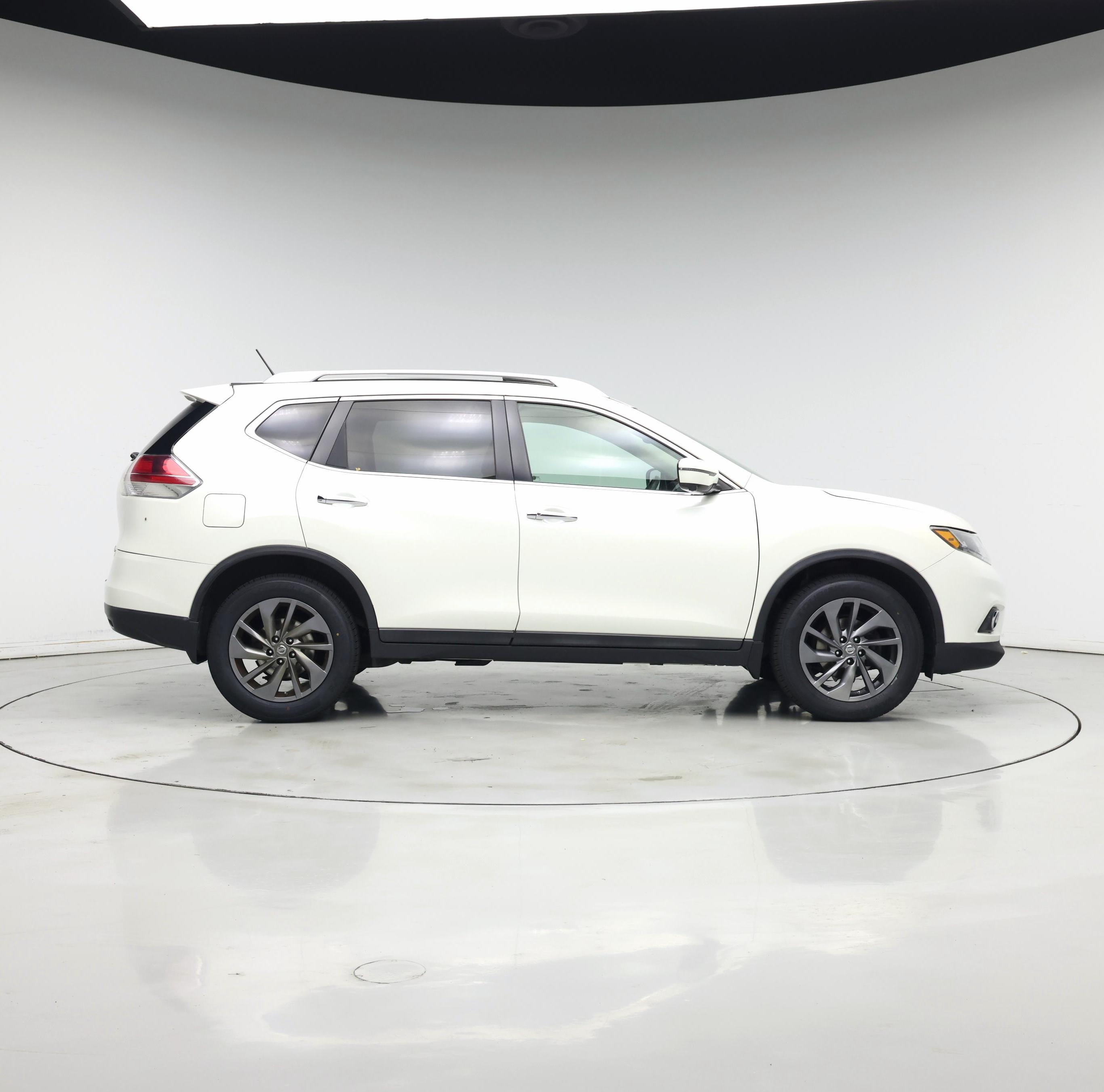 Thumbnail: 2016 Nissan Rogue - 7
