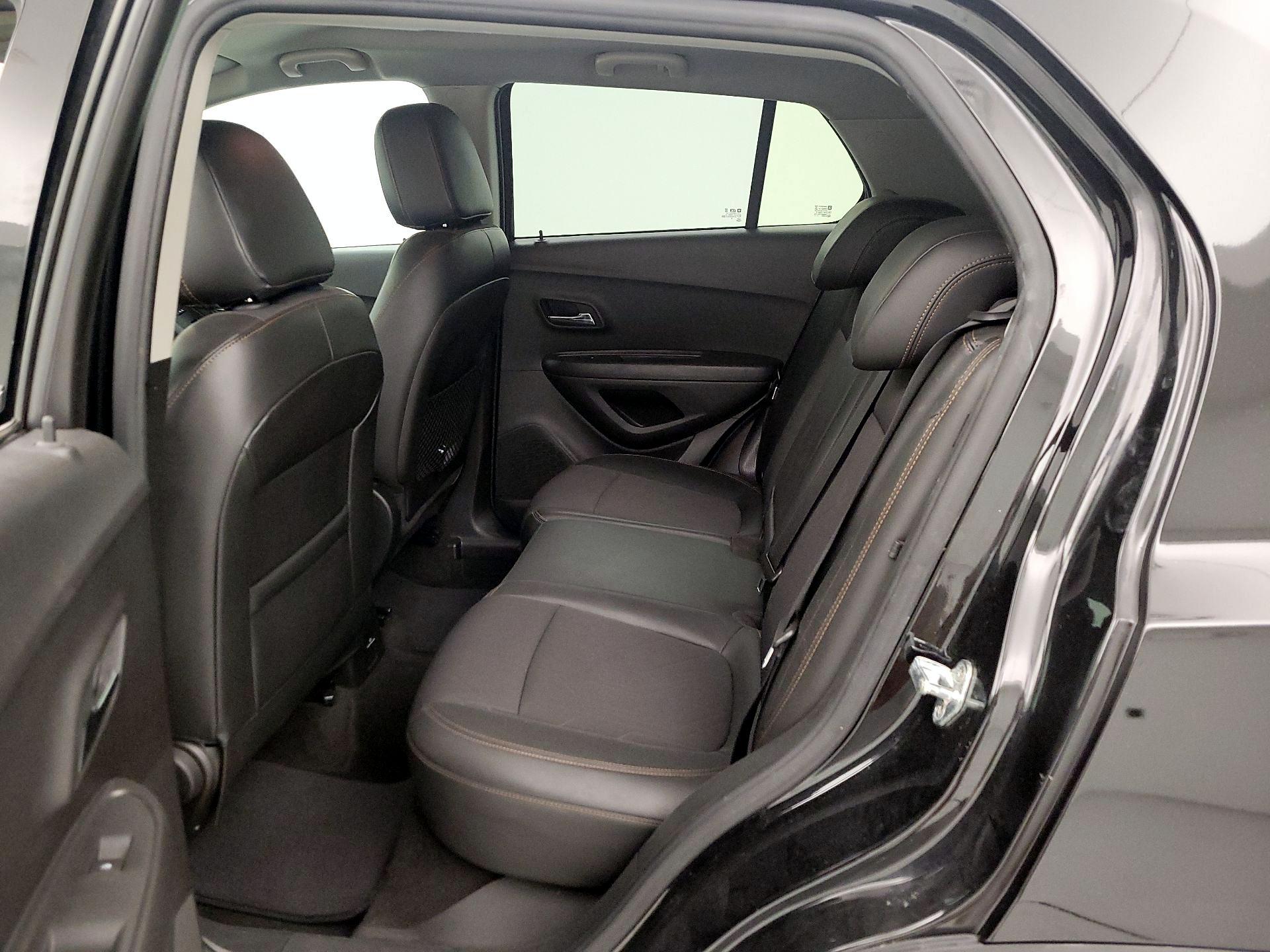 Thumbnail: 2020 Chevrolet Trax - 19