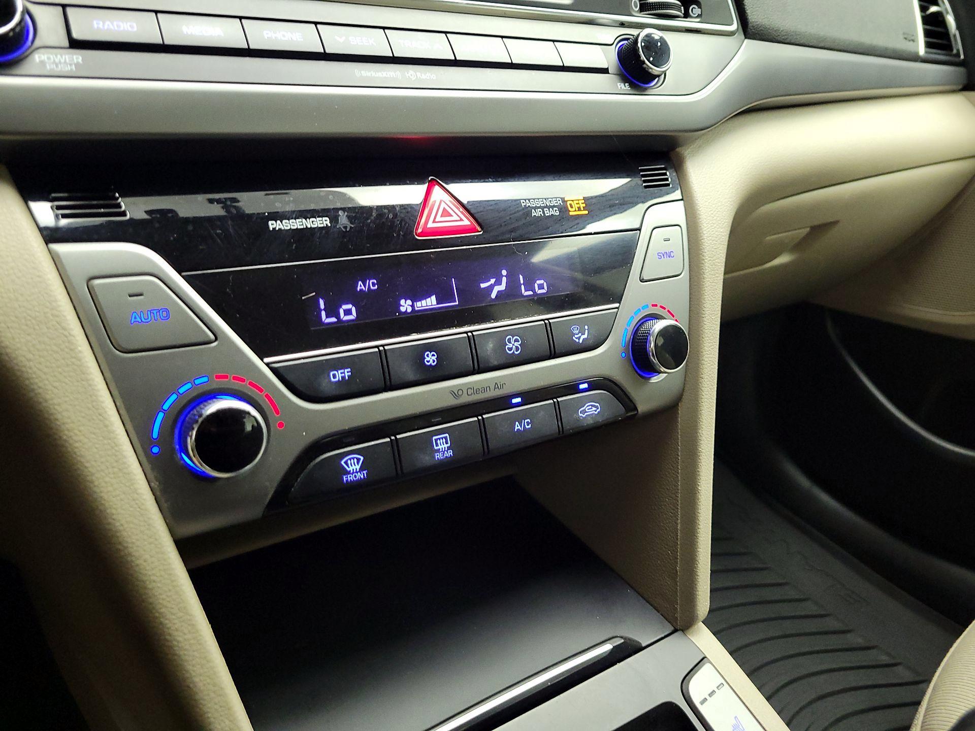 Thumbnail: 2017 Hyundai Elantra - 15