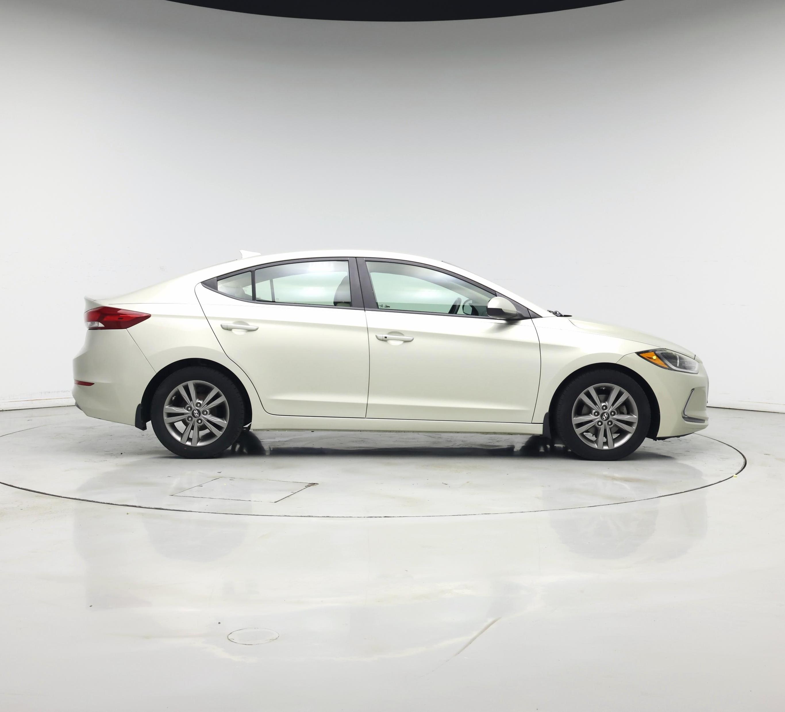 Thumbnail: 2017 Hyundai Elantra - 7