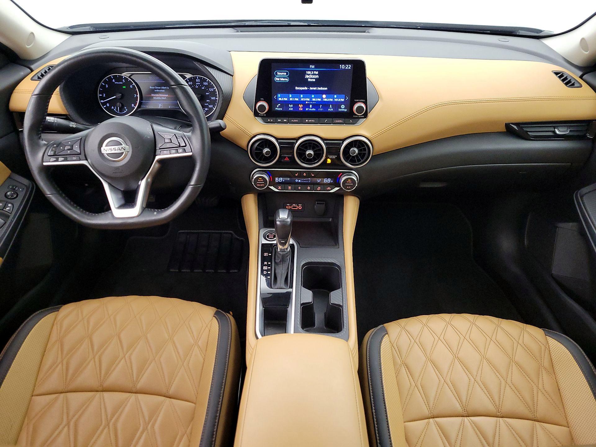 Thumbnail: 2023 Nissan Sentra - 9