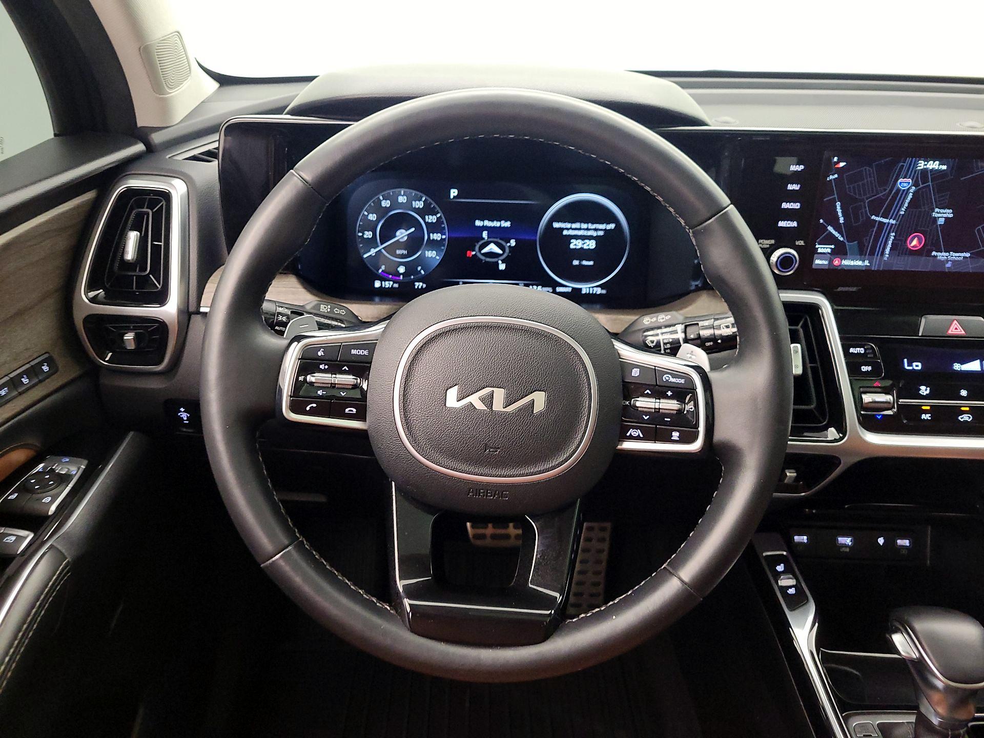 Thumbnail: 2022 Kia Sorento - 10