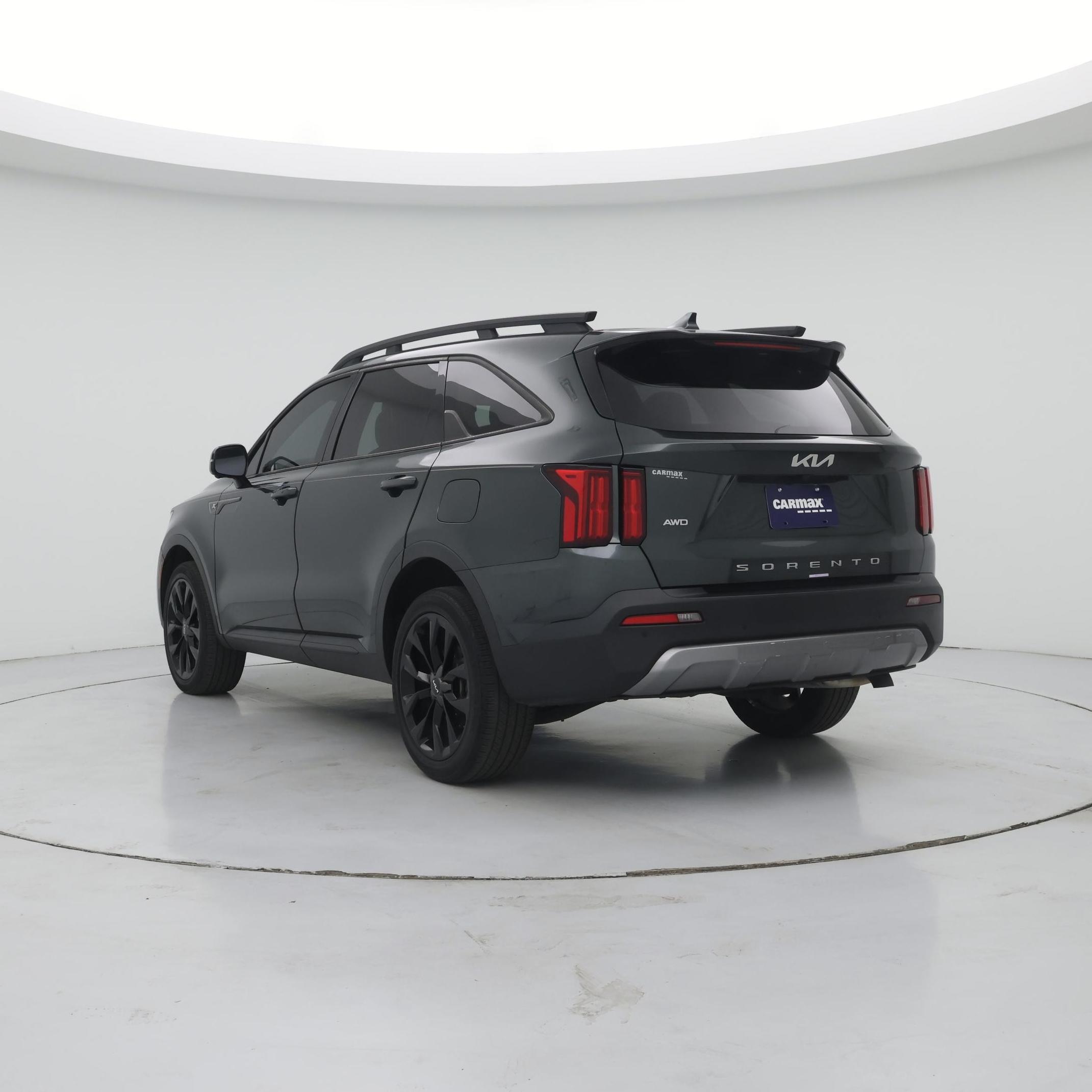 Thumbnail: 2022 Kia Sorento - 2