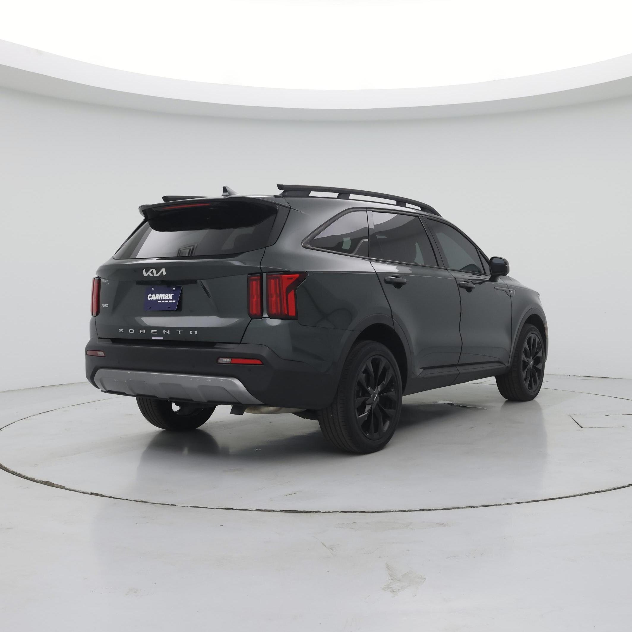 Thumbnail: 2022 Kia Sorento - 8