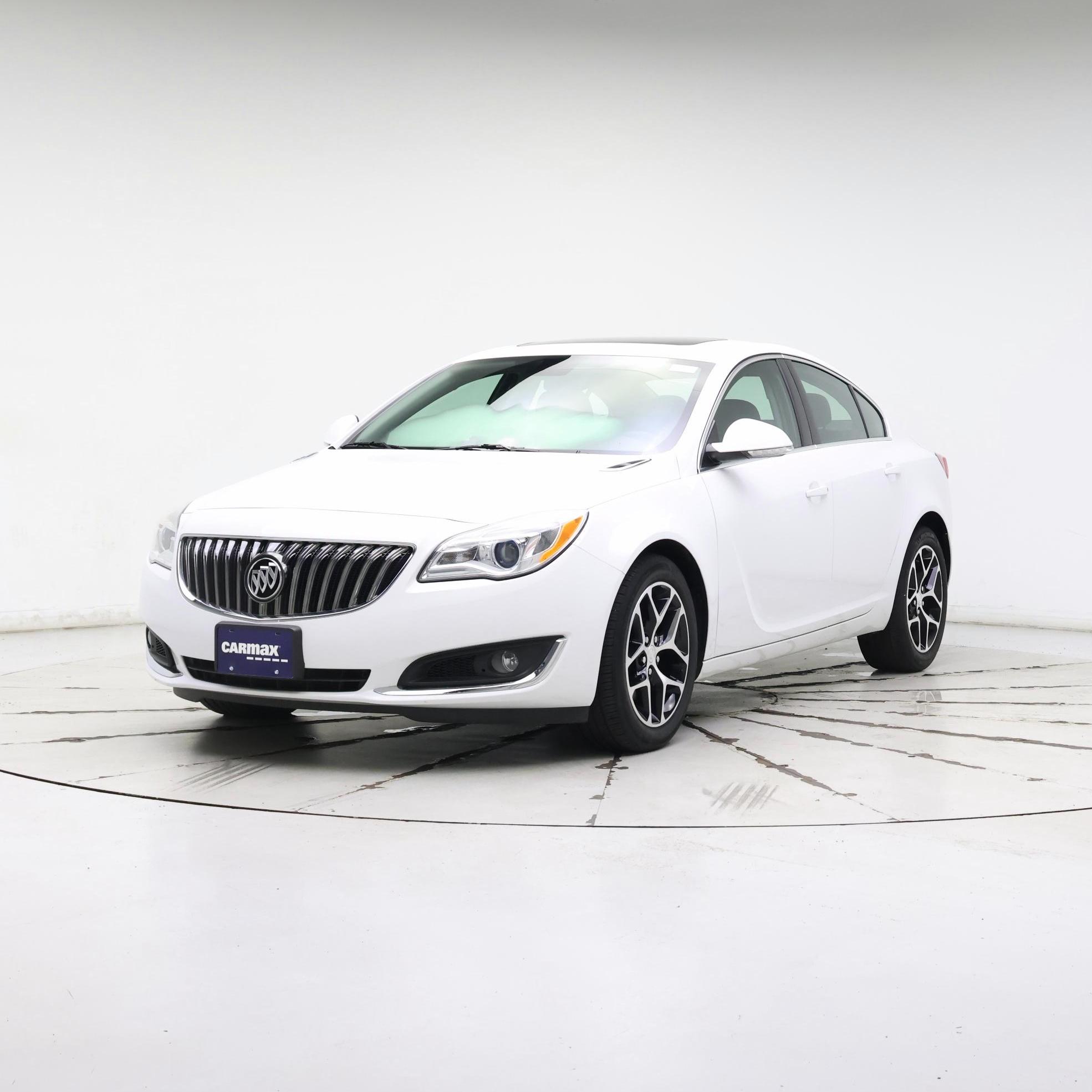 Thumbnail: 2016 Buick Regal - 4