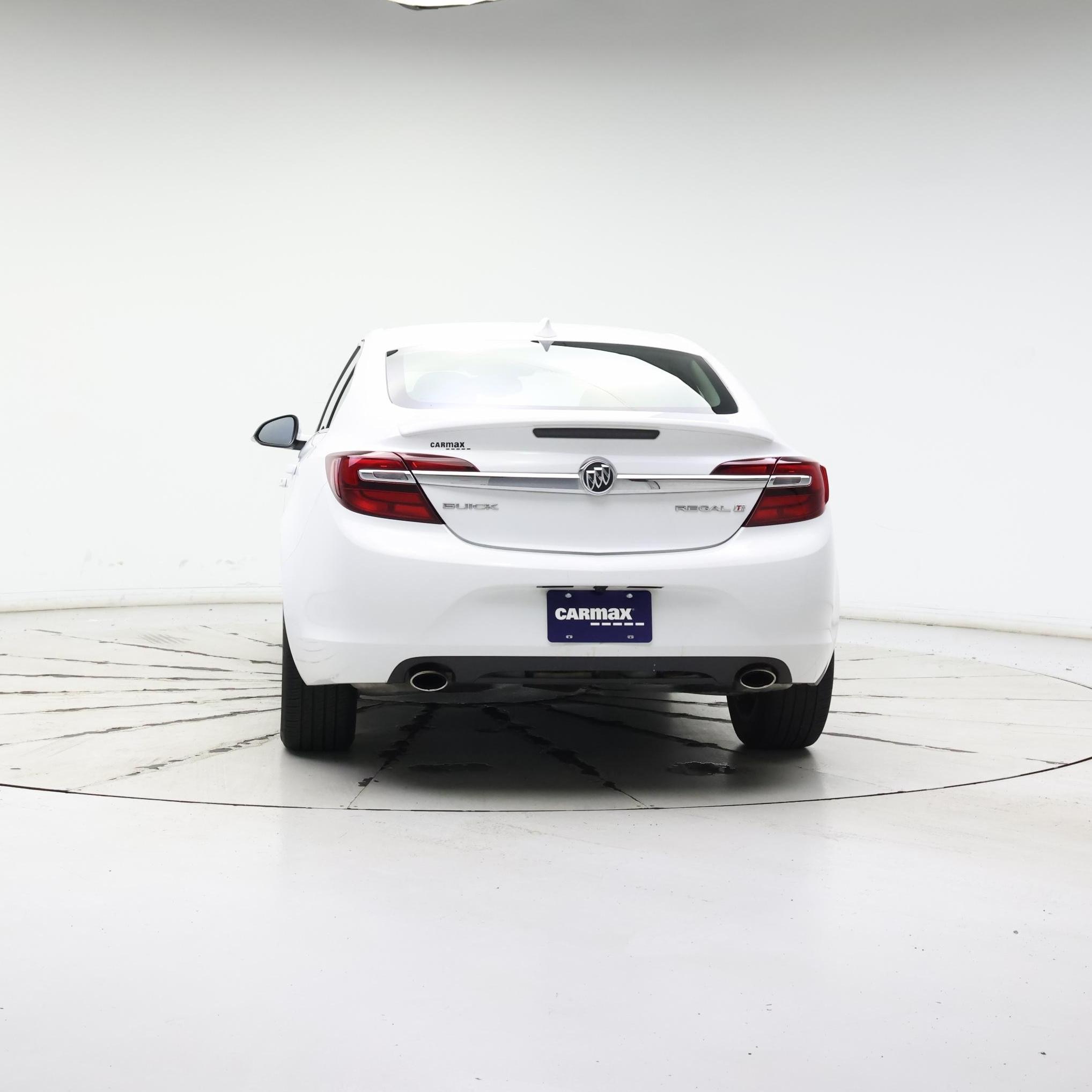 Thumbnail: 2016 Buick Regal - 6