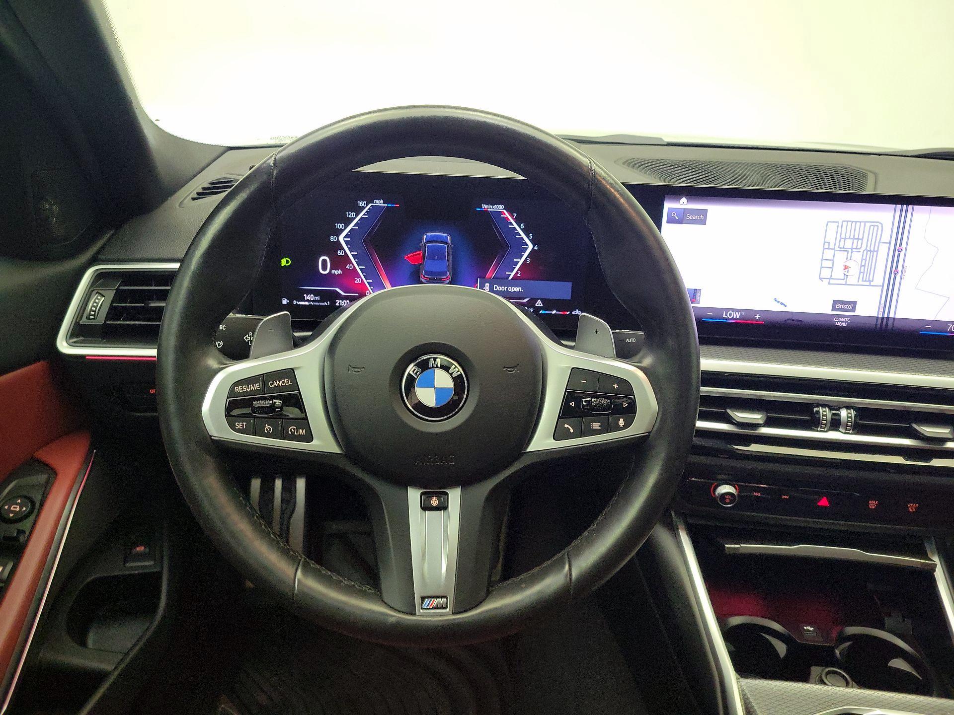 Thumbnail: 2024 BMW 3 Series - 10