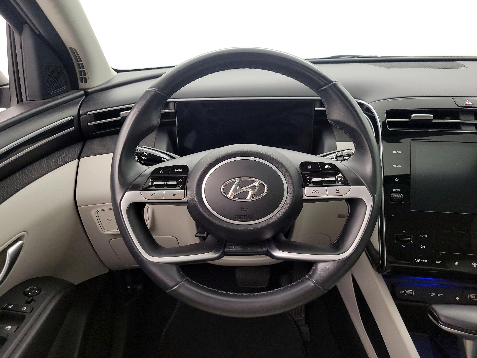 Thumbnail: 2023 Hyundai Tucson - 10