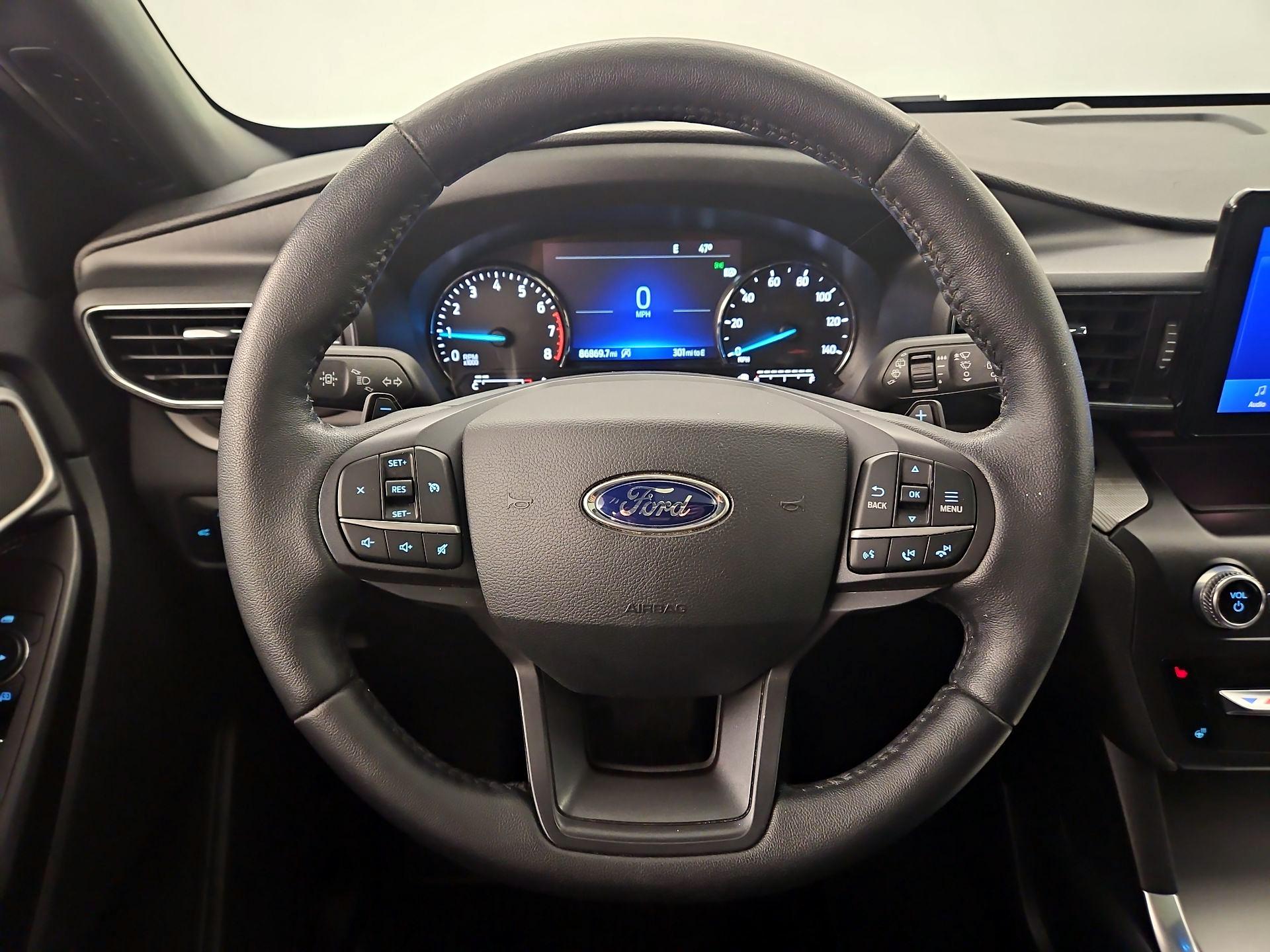 Thumbnail: 2020 Ford Explorer - 10