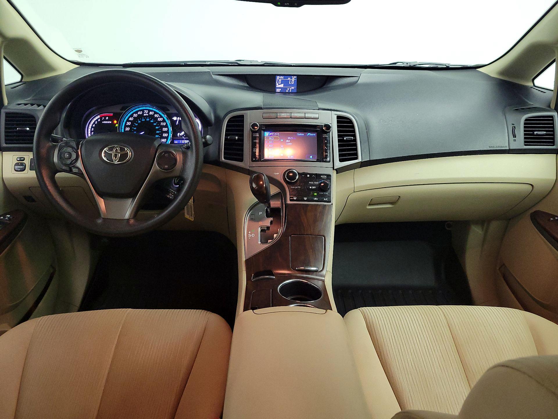Thumbnail: 2014 Toyota Venza - 9