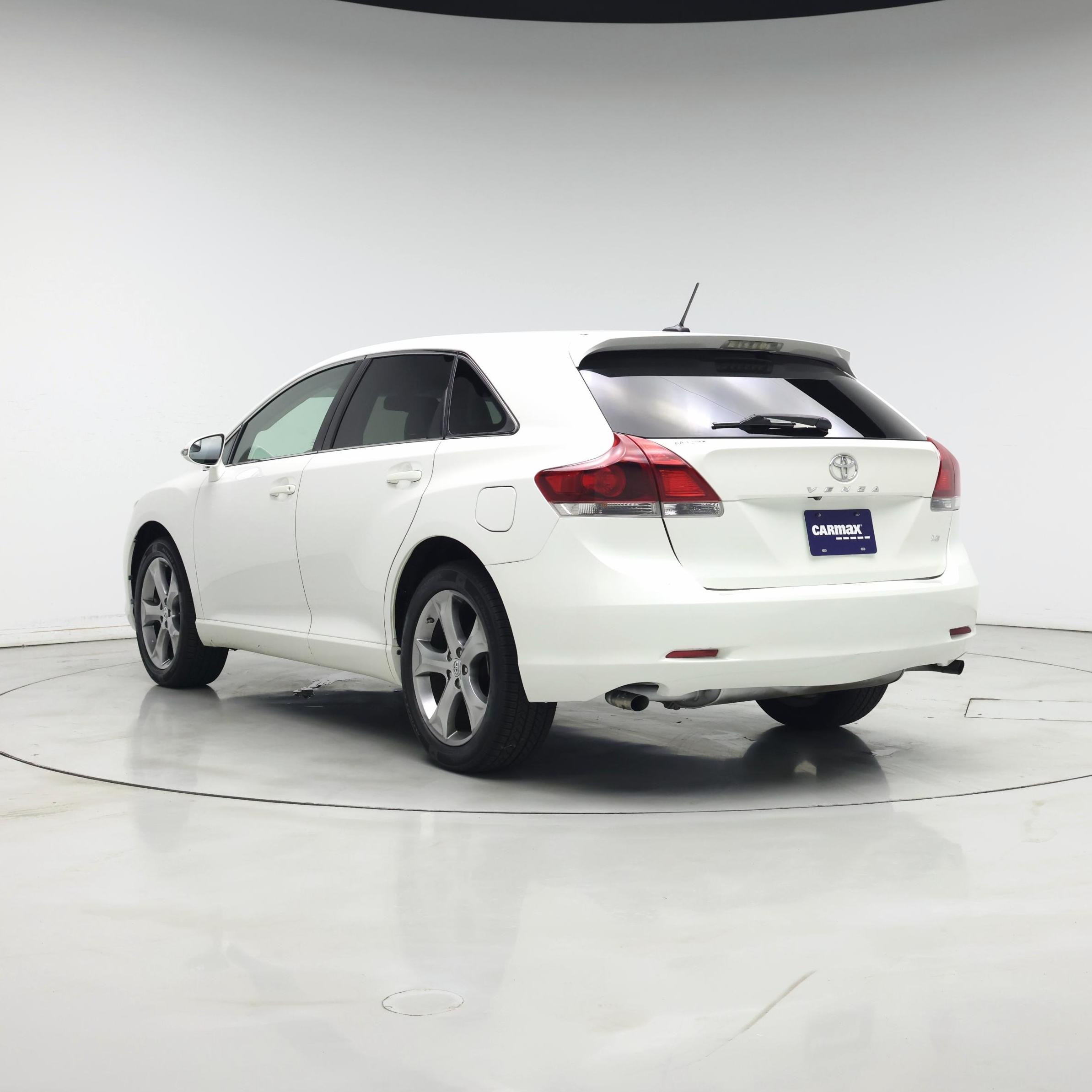 Thumbnail: 2014 Toyota Venza - 2