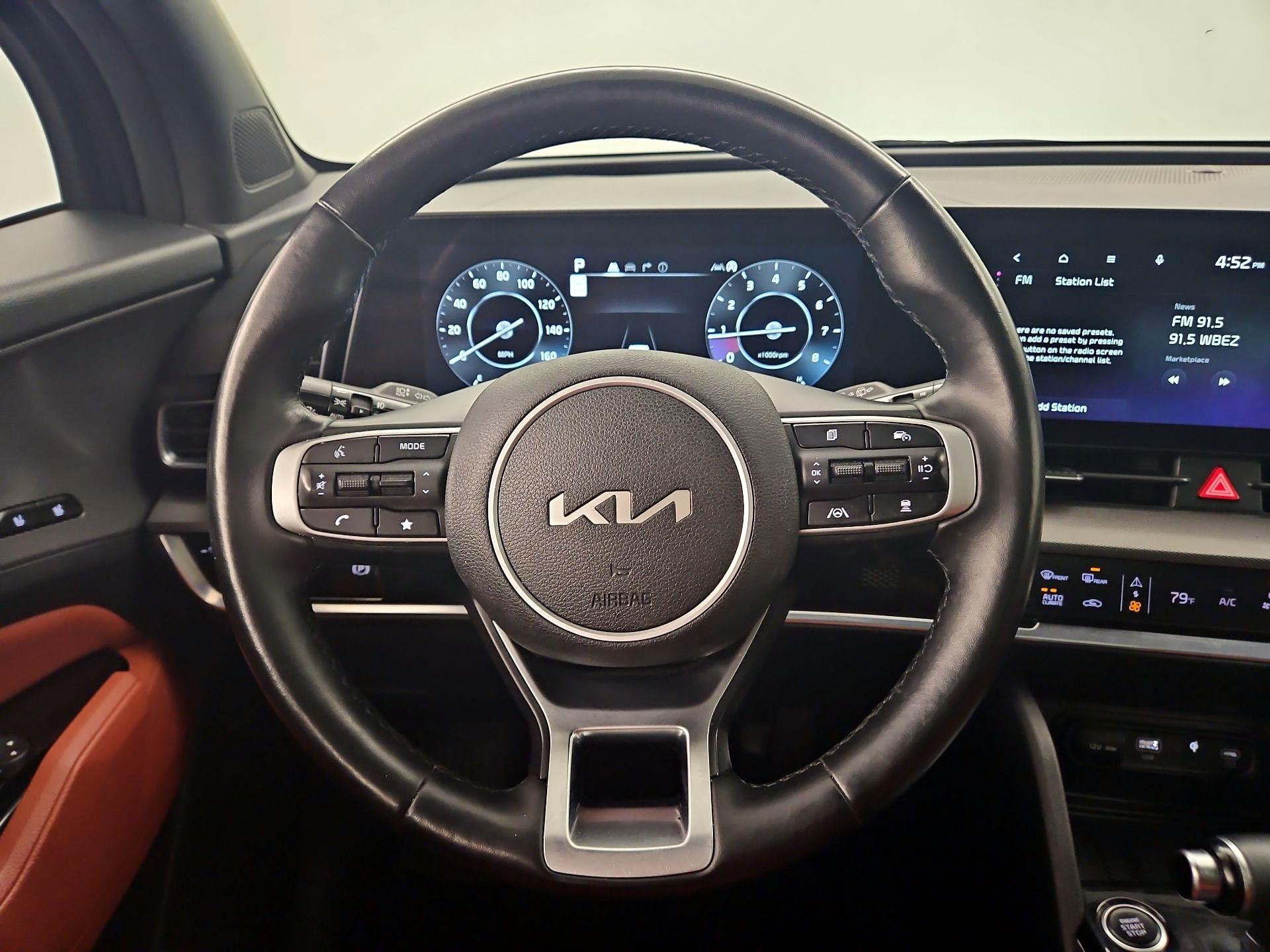 Thumbnail: 2023 Kia Sportage - 10