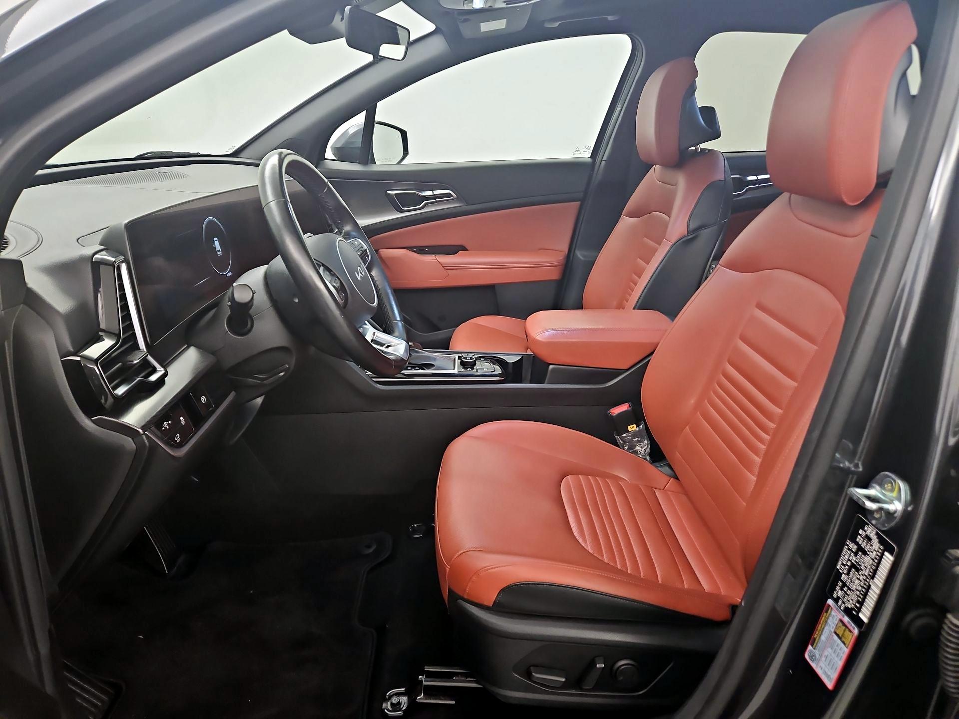 Thumbnail: 2023 Kia Sportage - 11