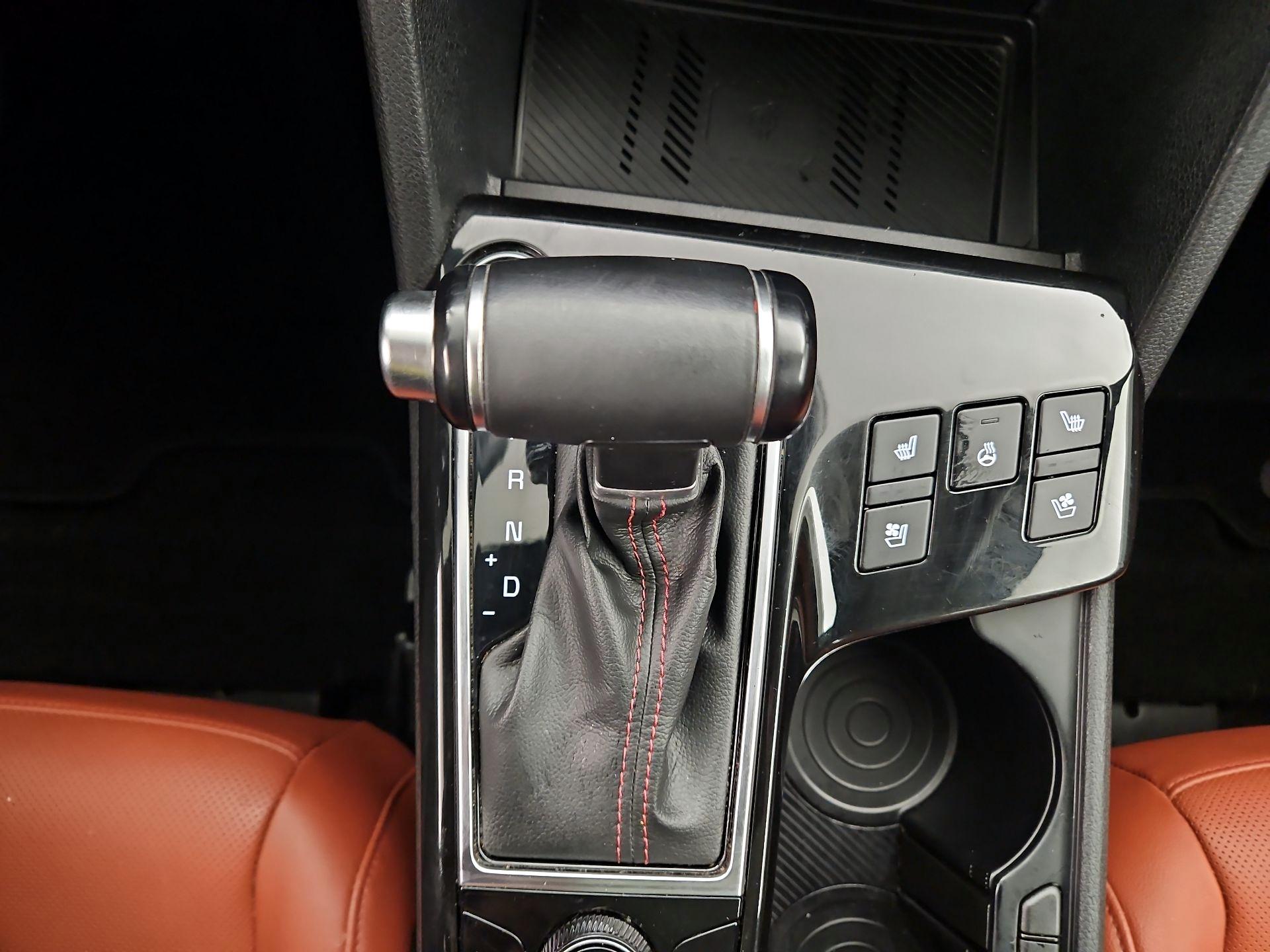 Thumbnail: 2023 Kia Sportage - 18