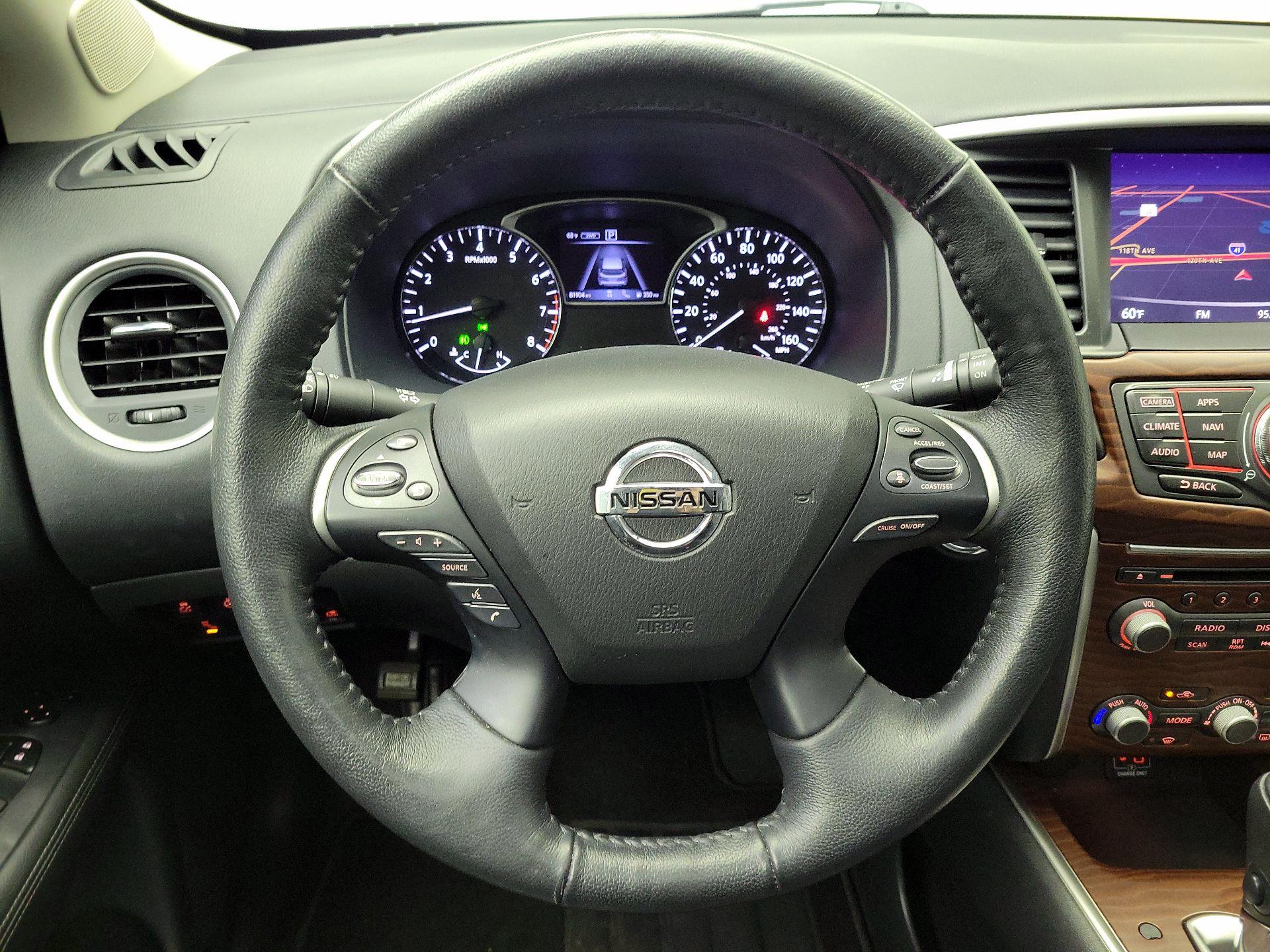 Thumbnail: 2020 Nissan Pathfinder - 10