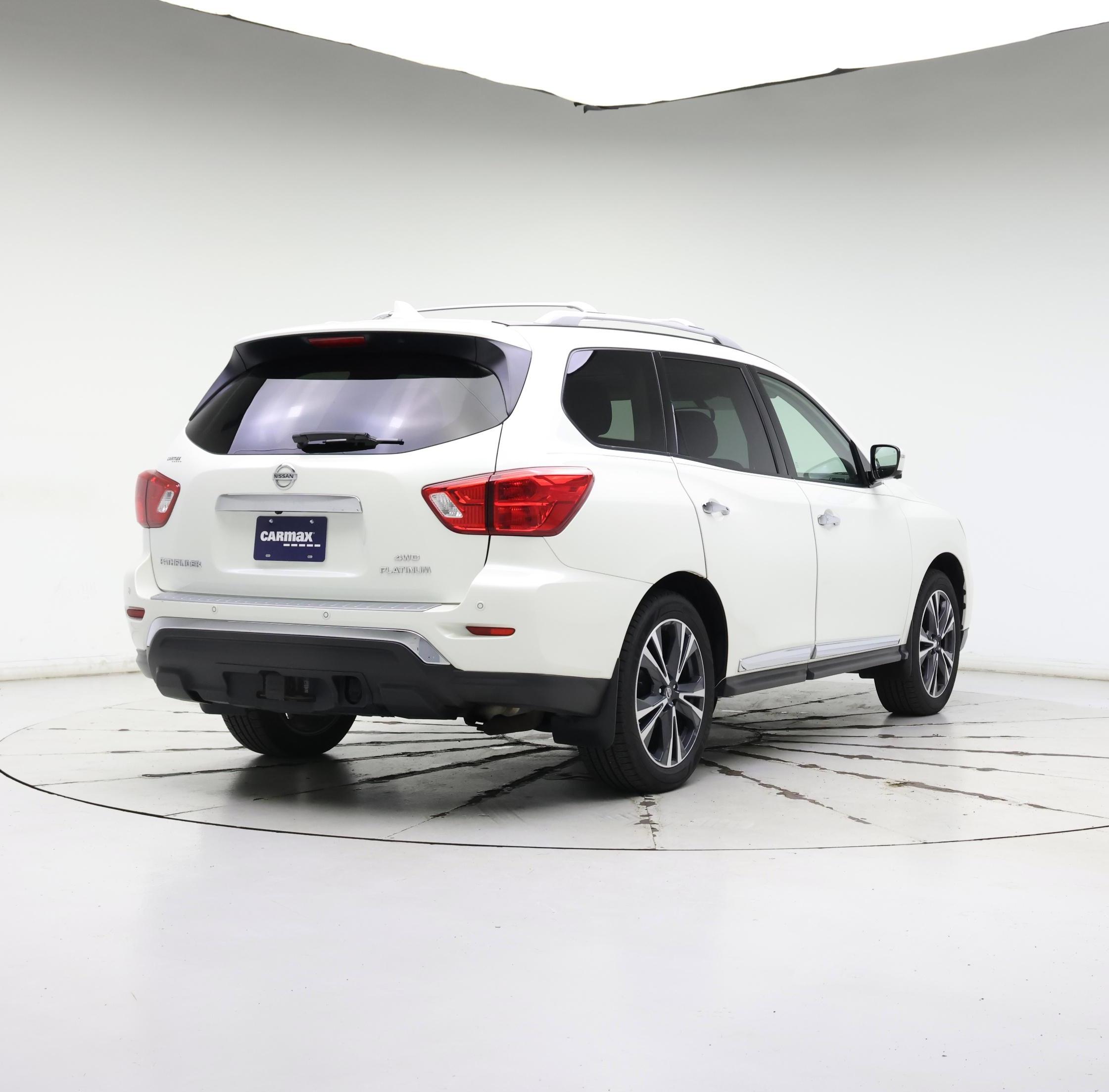 Thumbnail: 2020 Nissan Pathfinder - 8