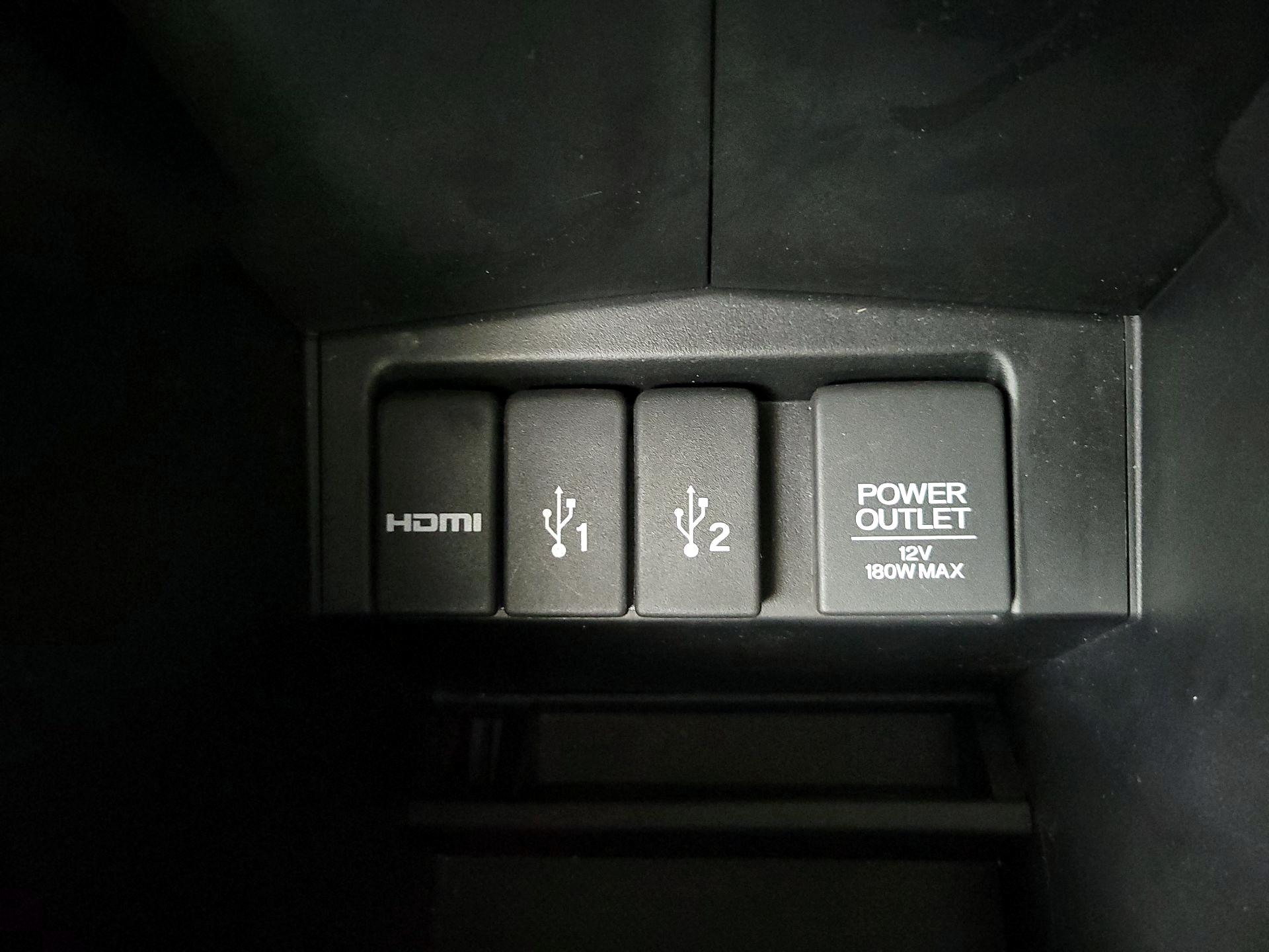 Thumbnail: 2016 Honda CR-V - 17