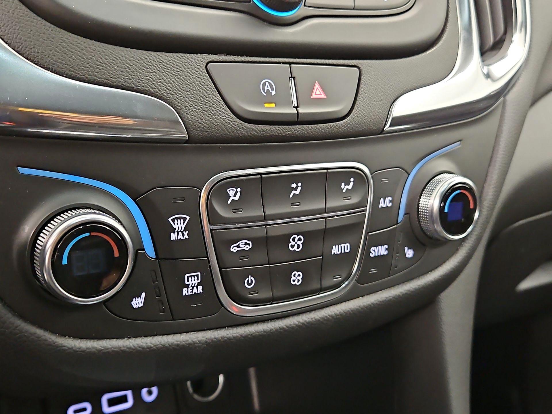 Thumbnail: 2023 Chevrolet Equinox - 16