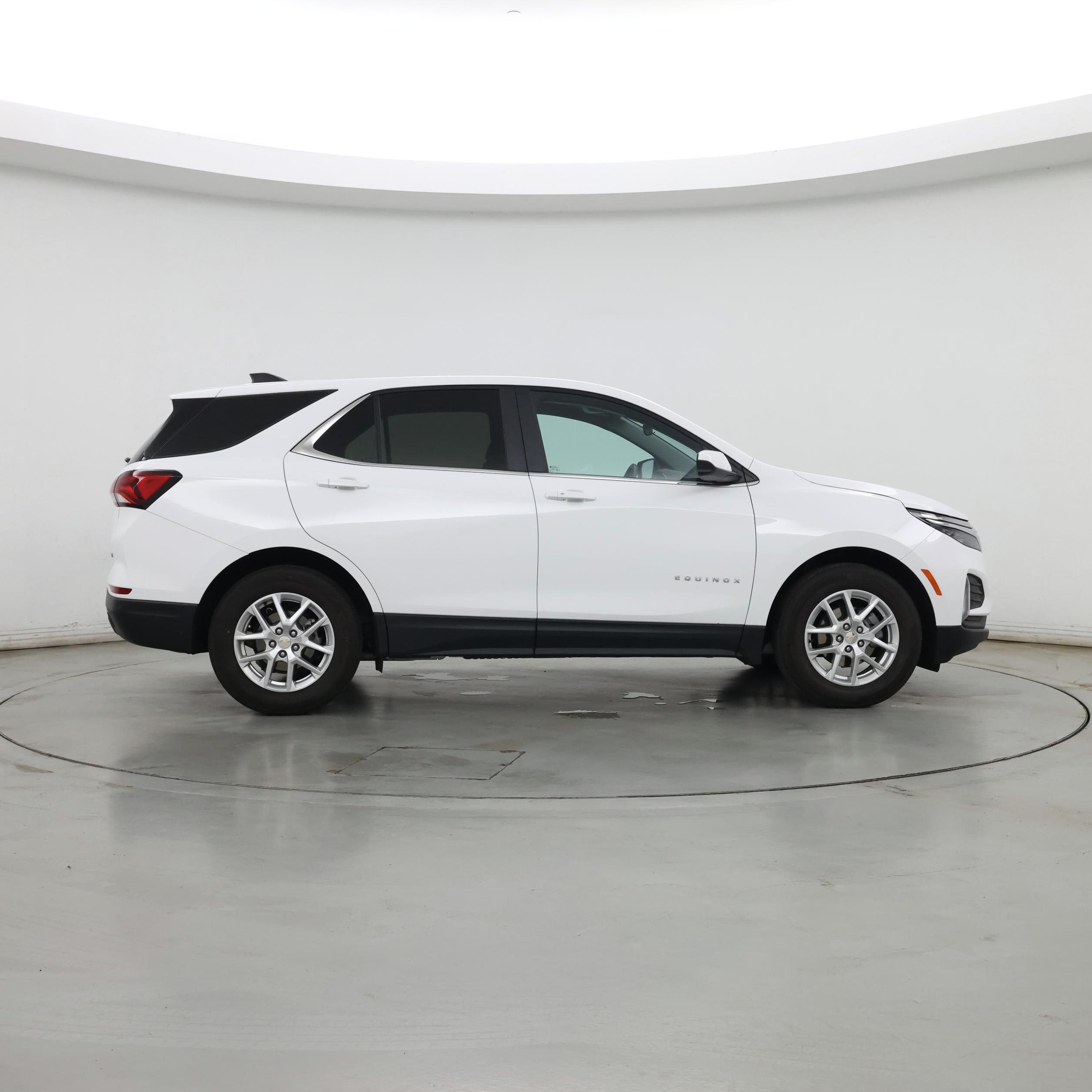 Thumbnail: 2023 Chevrolet Equinox - 7