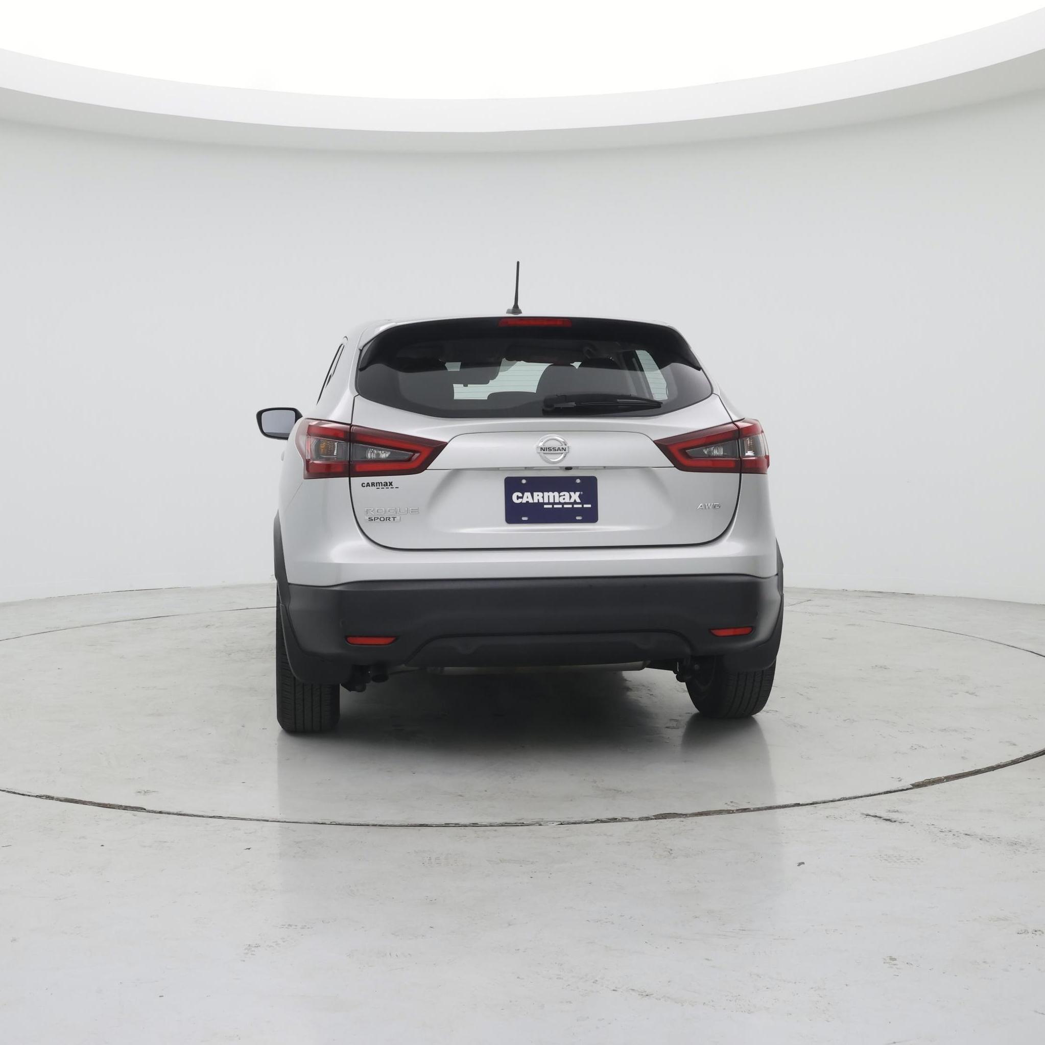 Thumbnail: 2022 Nissan Rogue Sport - 6