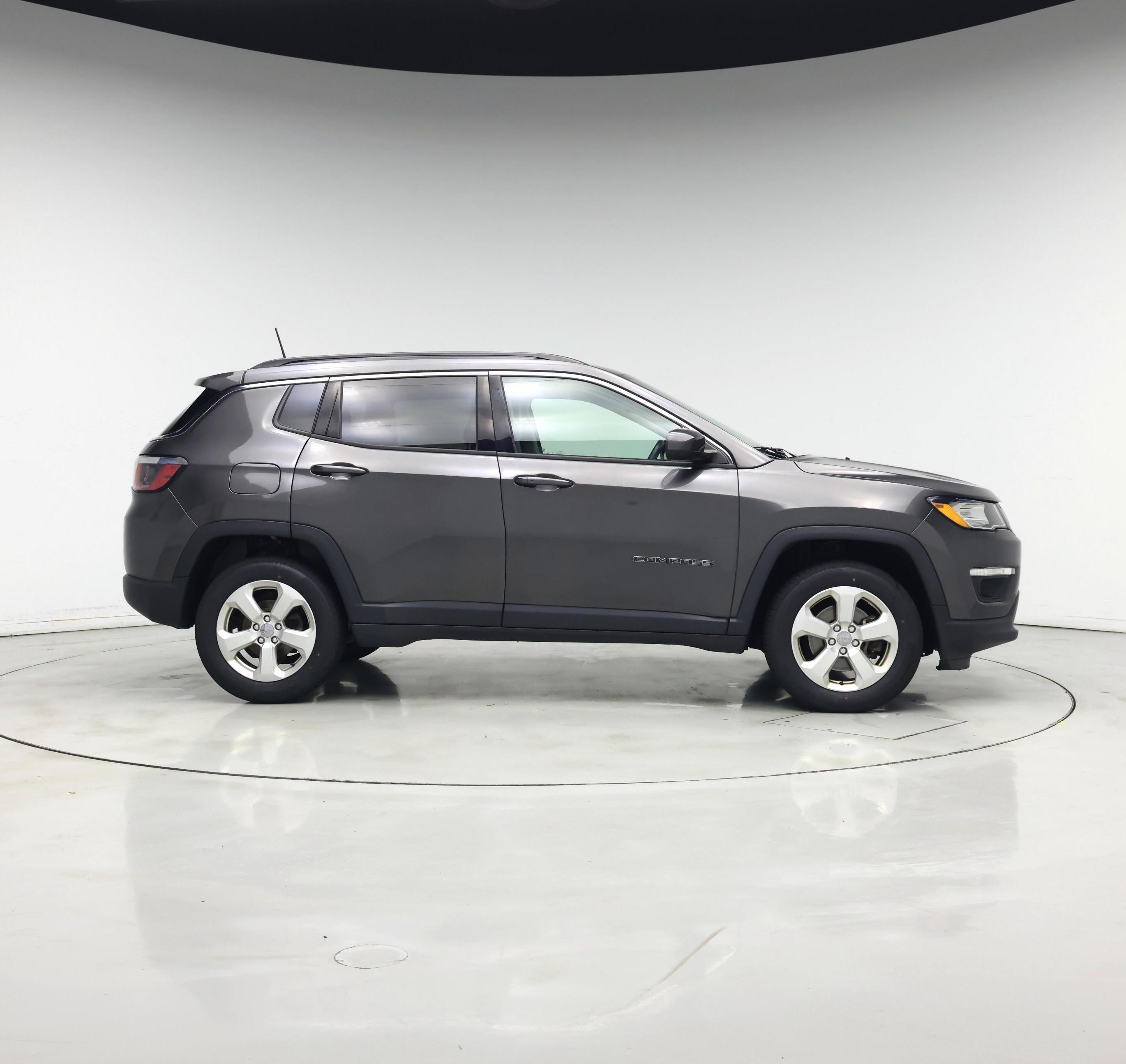 Thumbnail: 2018 Jeep Compass - 7