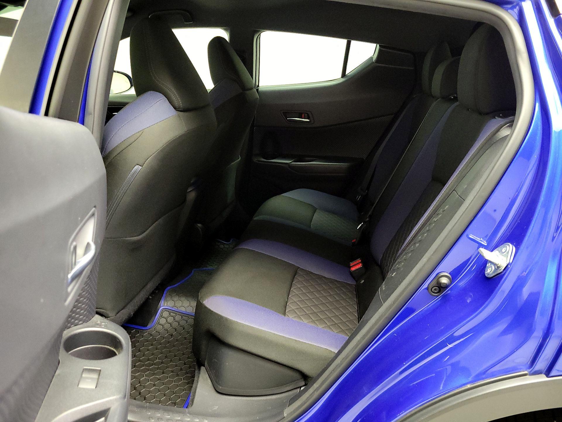 Thumbnail: 2020 Toyota C-HR - 19