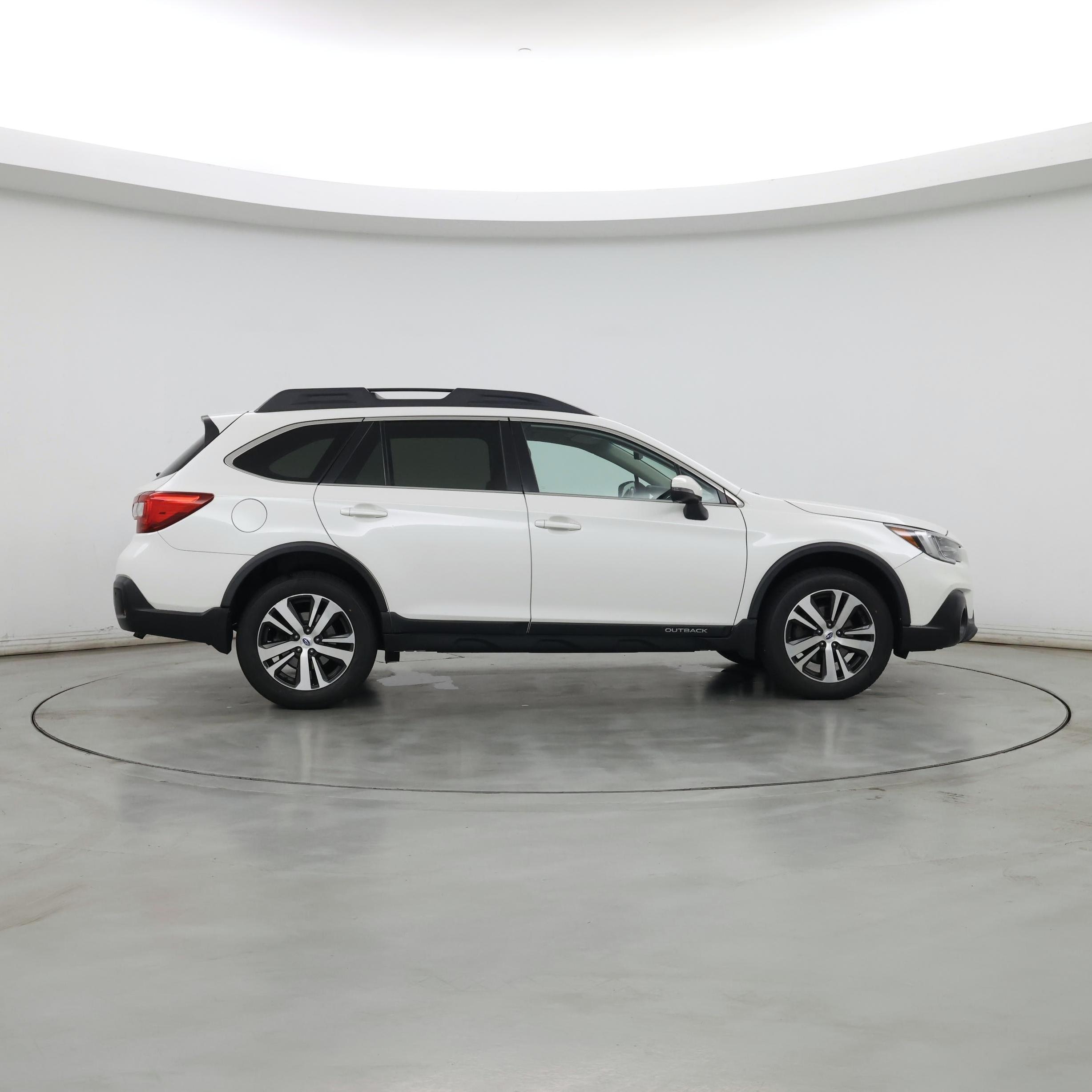 Thumbnail: 2019 Subaru Outback - 7
