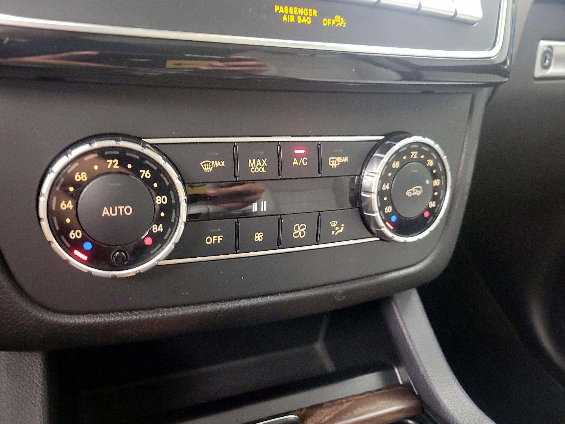 Thumbnail: 2016 Mercedes-Benz GLE - 17