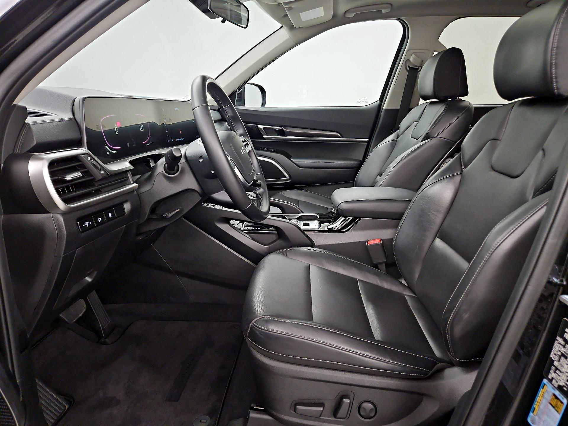 Thumbnail: 2023 Kia Telluride - 11