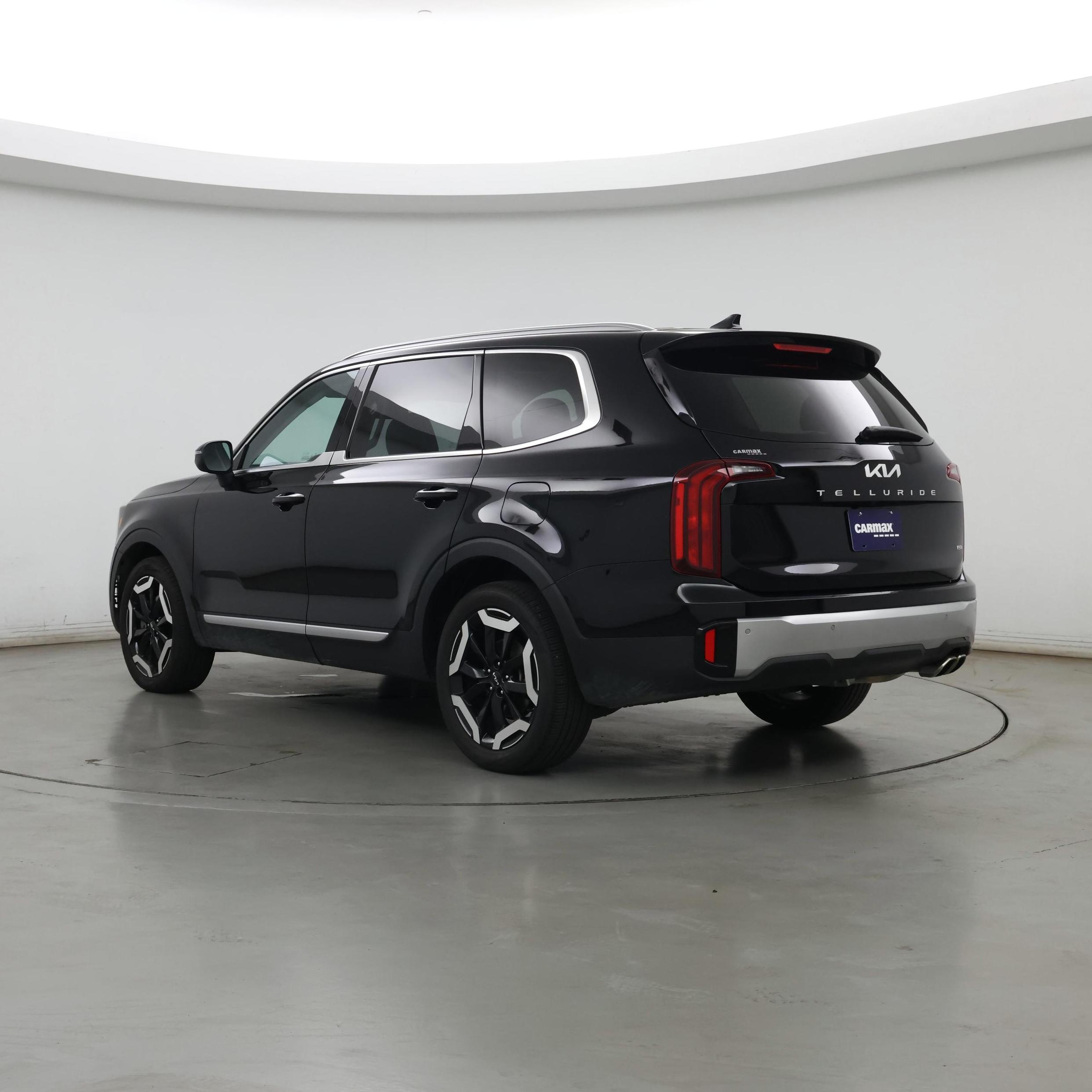 Thumbnail: 2023 Kia Telluride - 2