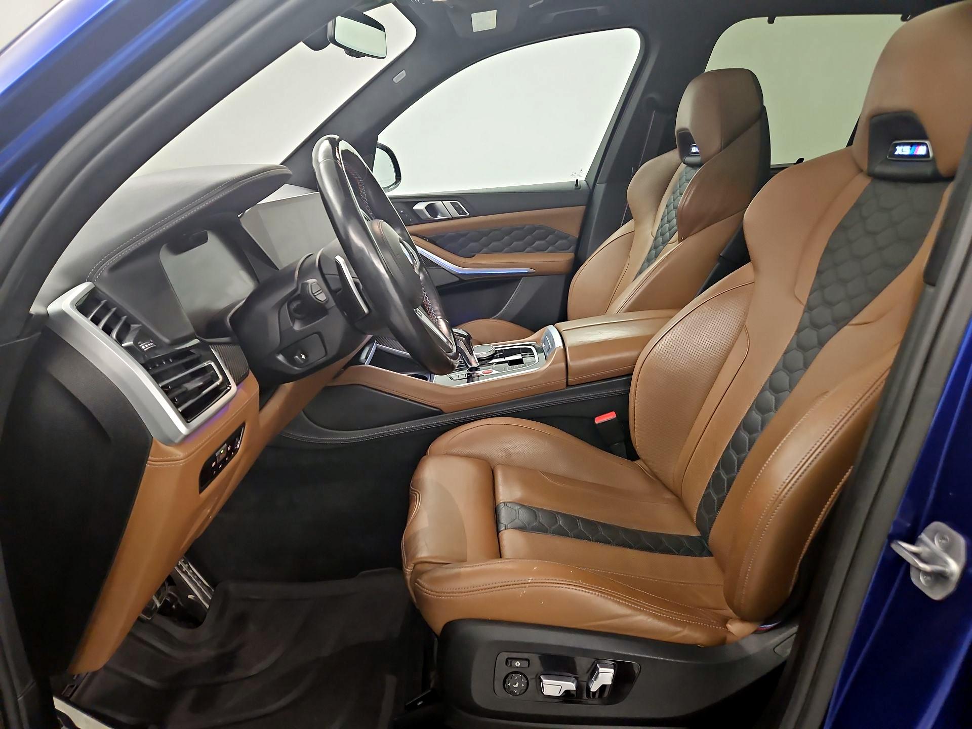 Thumbnail: 2021 BMW X5 - 11