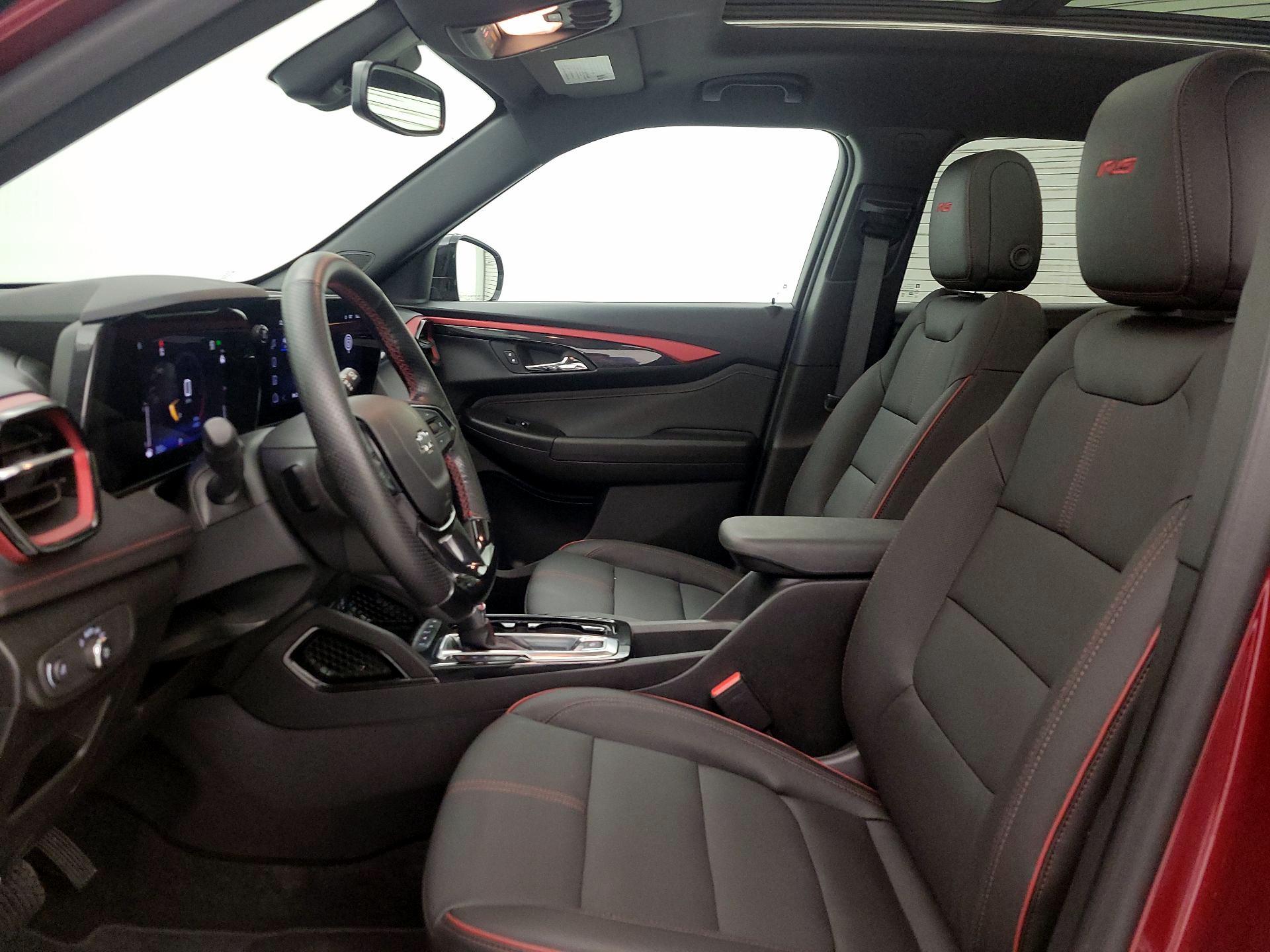 Thumbnail: 2025 Chevrolet TrailBlazer - 11