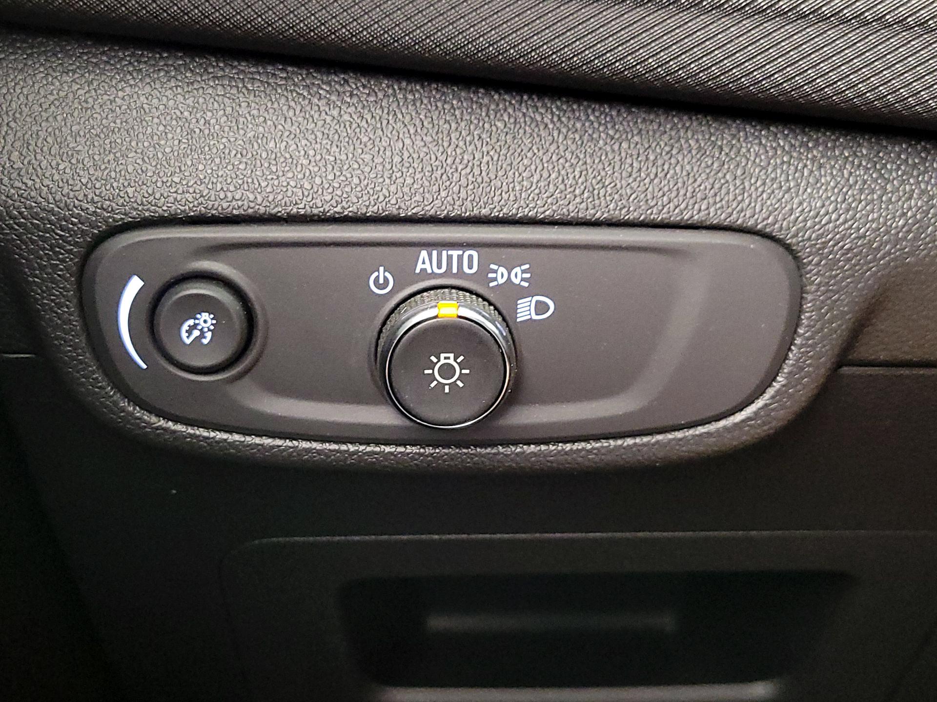 Thumbnail: 2025 Chevrolet TrailBlazer - 13