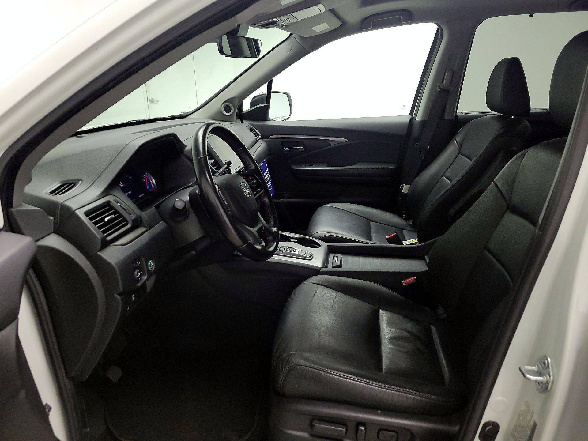 Thumbnail: 2021 Honda Pilot - 11