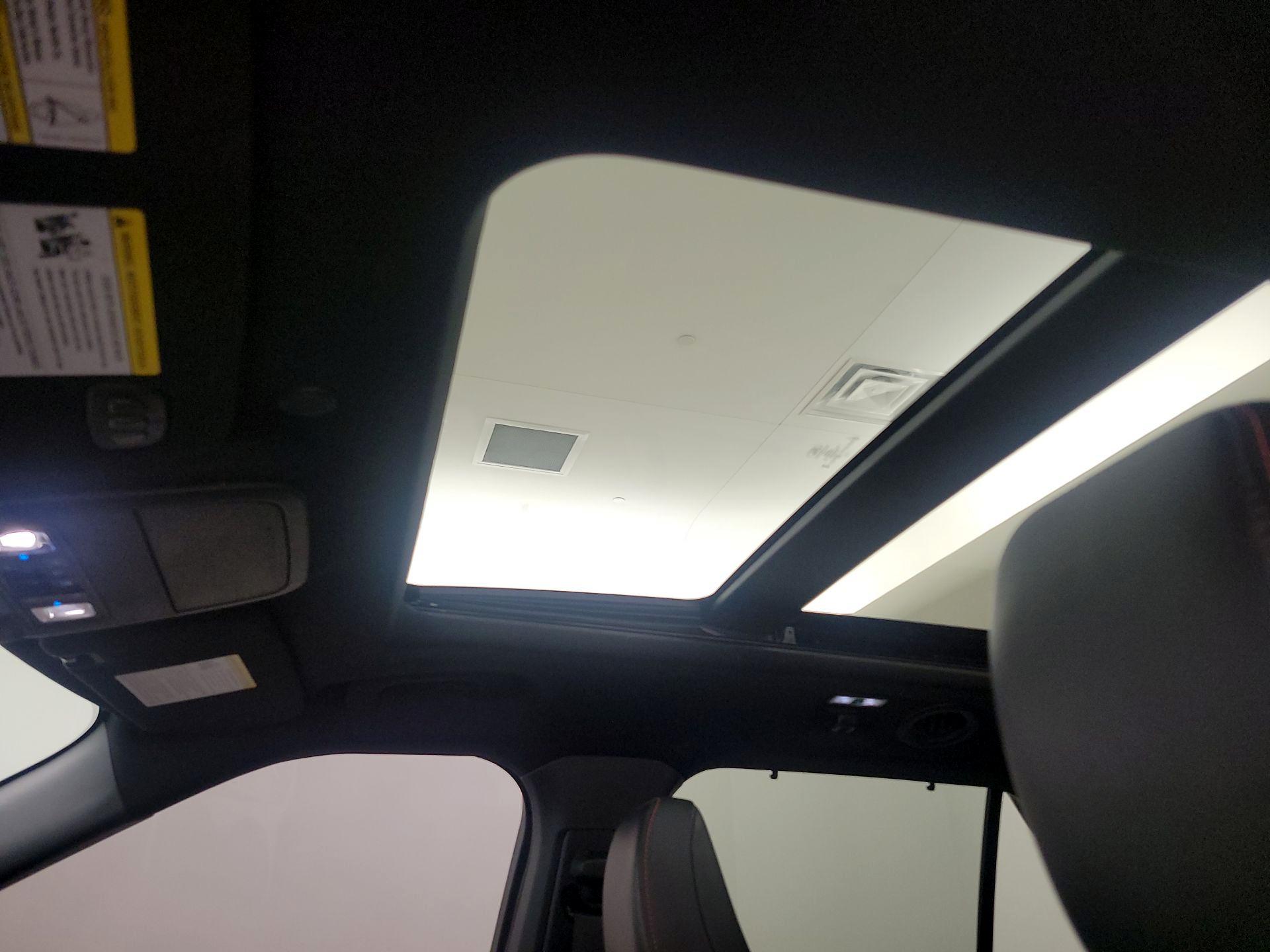 Thumbnail: 2025 Ford Explorer - 20