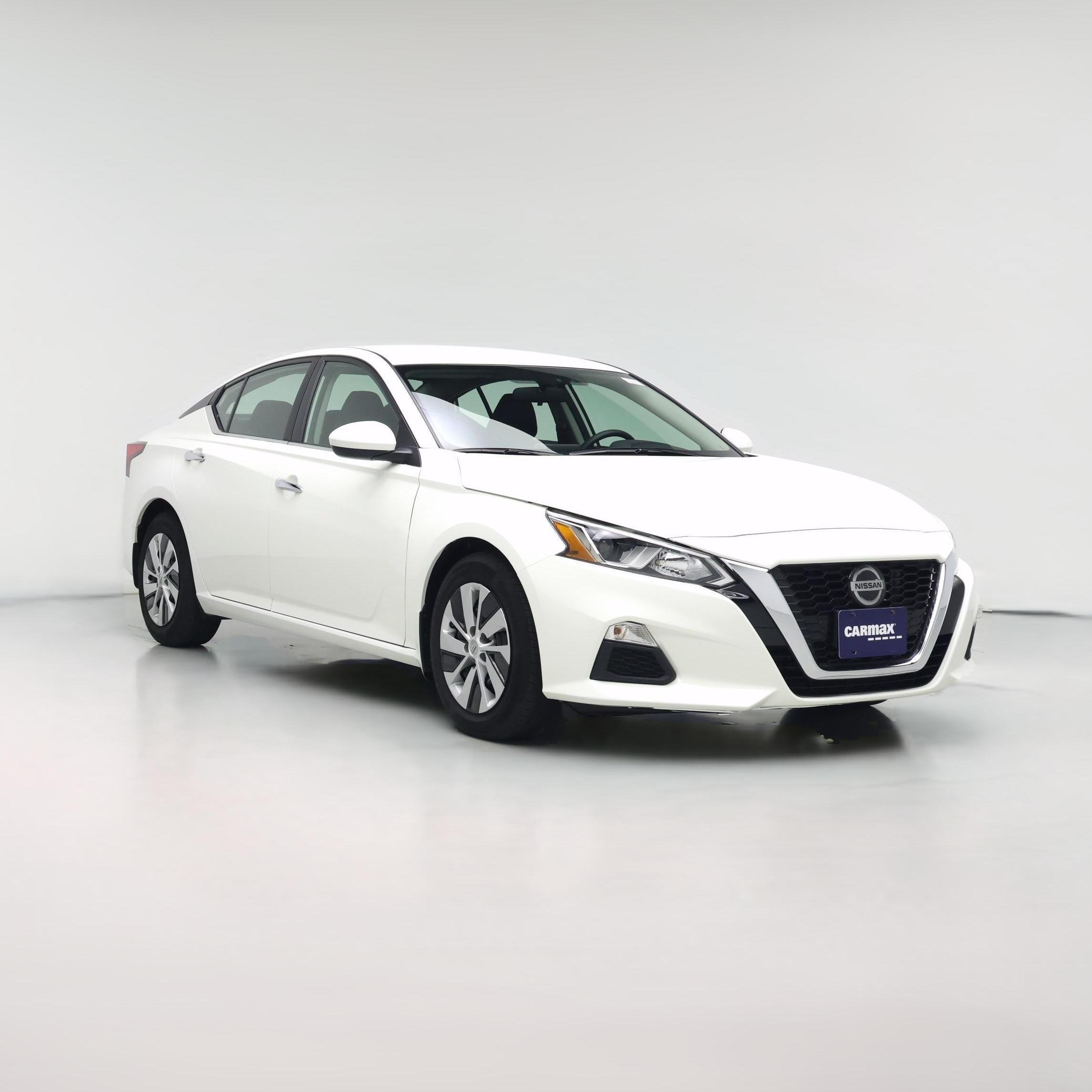 Thumbnail: 2020 Nissan Altima - 1
