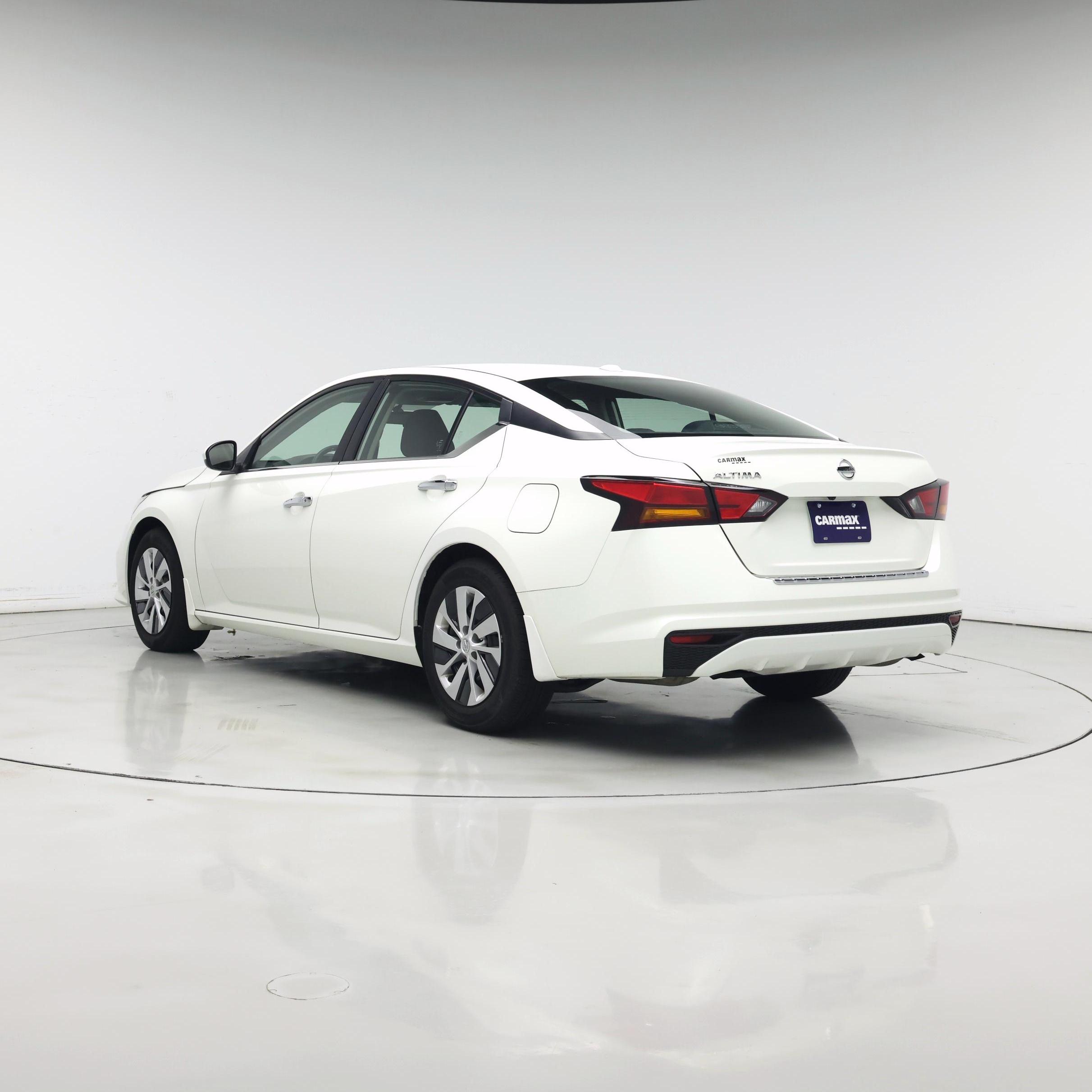 Thumbnail: 2020 Nissan Altima - 2
