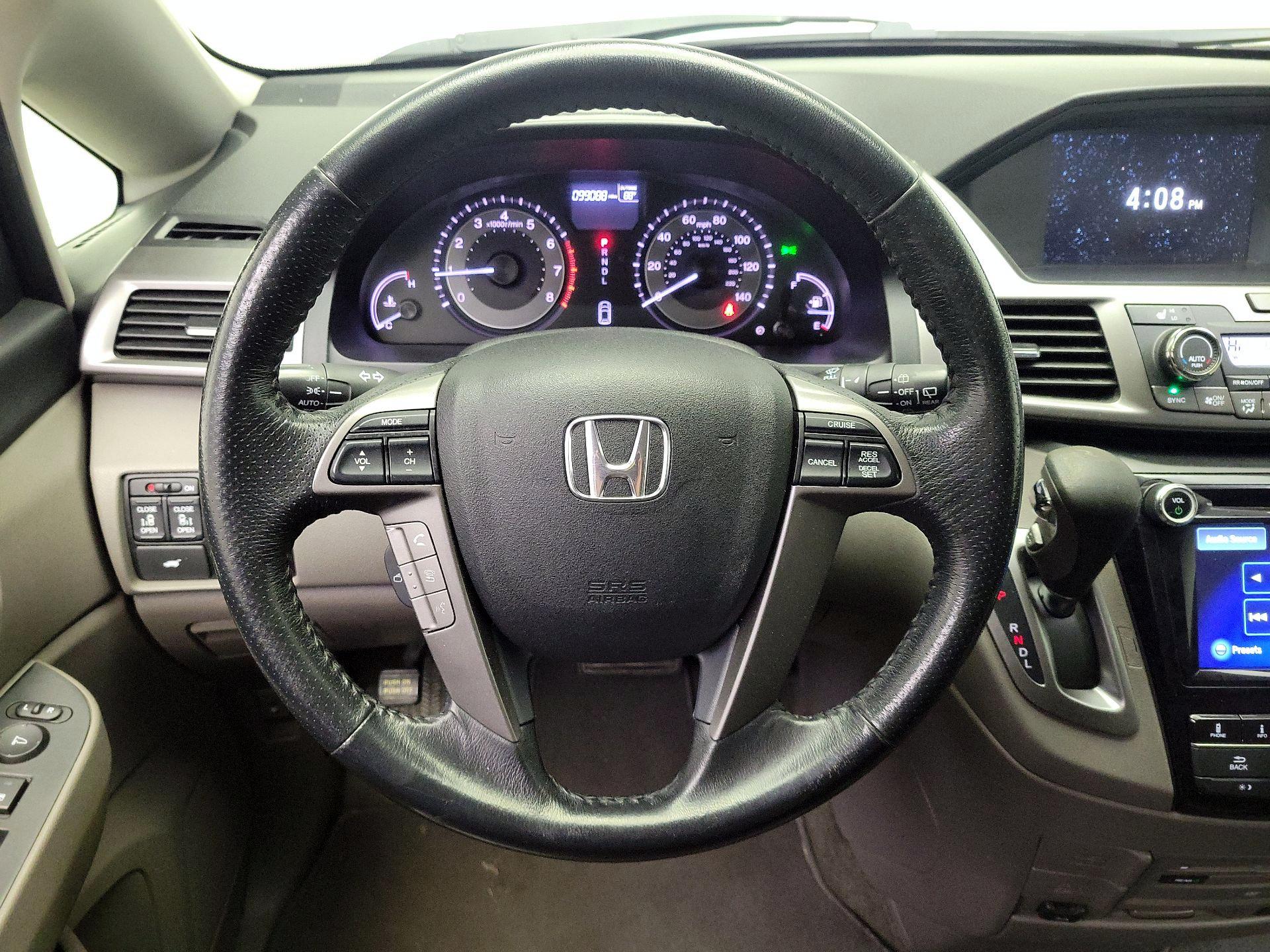 Thumbnail: 2014 Honda Odyssey - 10