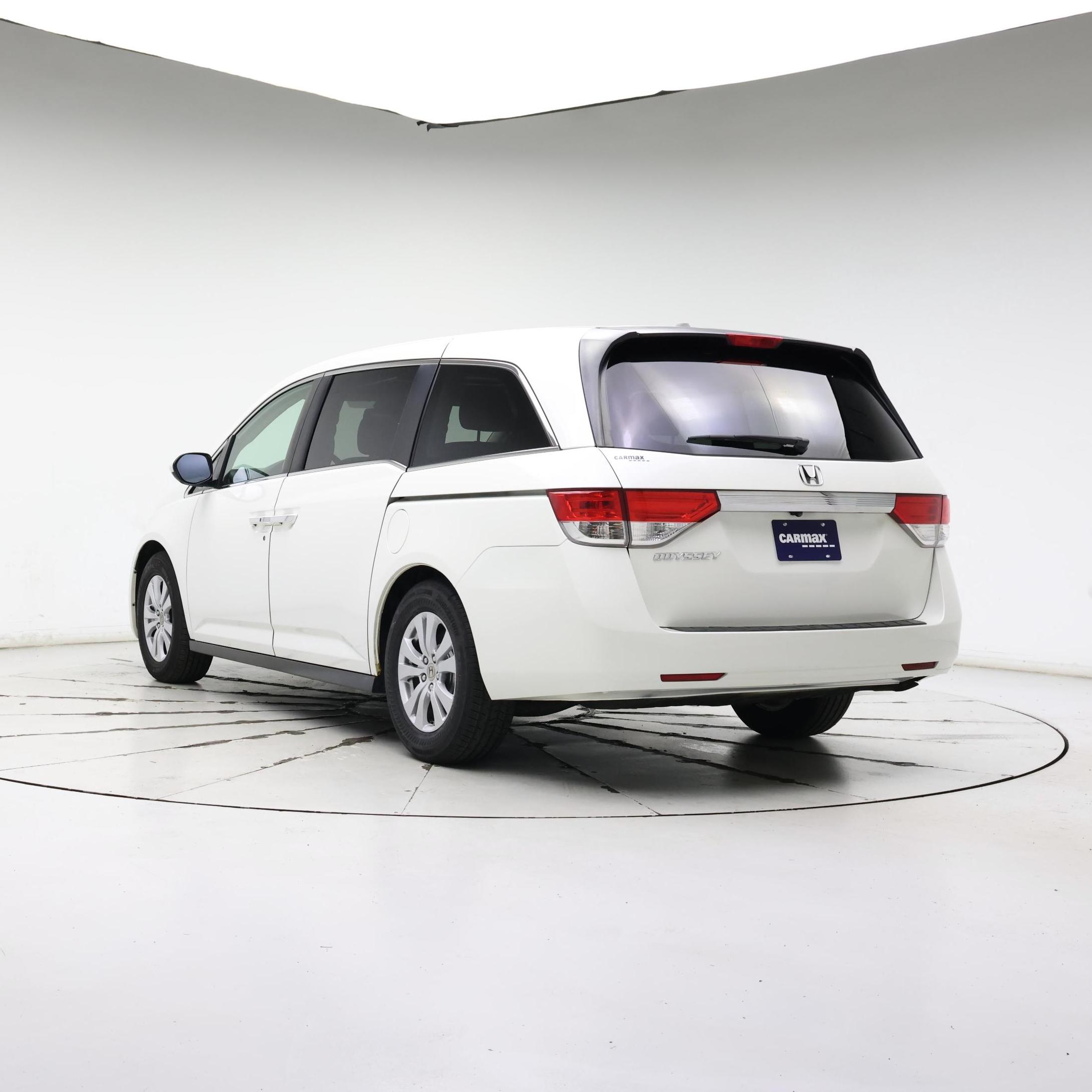 Thumbnail: 2014 Honda Odyssey - 2