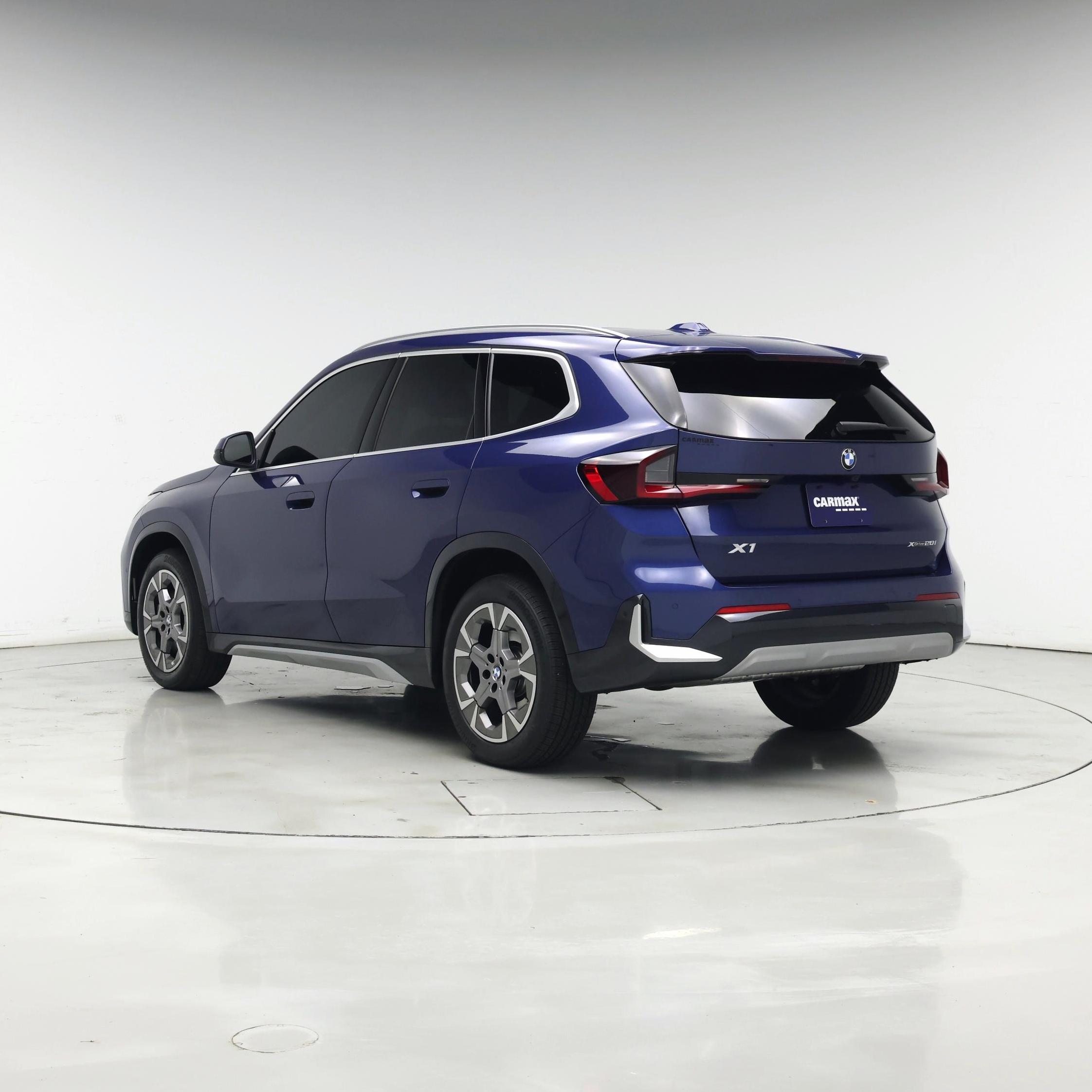 Thumbnail: 2025 BMW X1 - 2