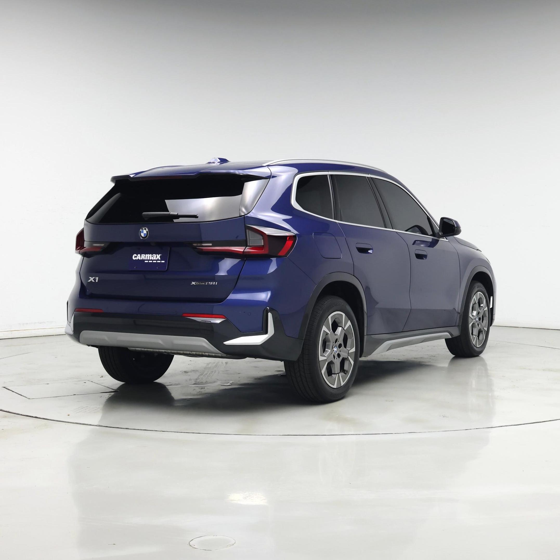 Thumbnail: 2025 BMW X1 - 8