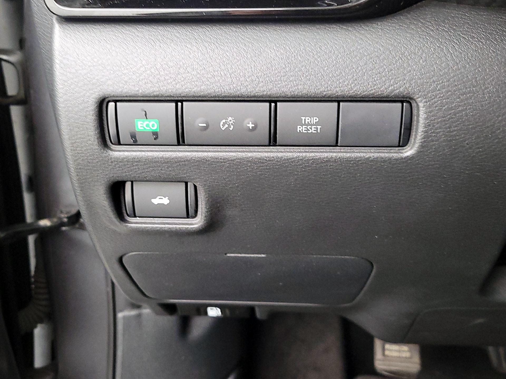 Thumbnail: 2022 Nissan Sentra - 13