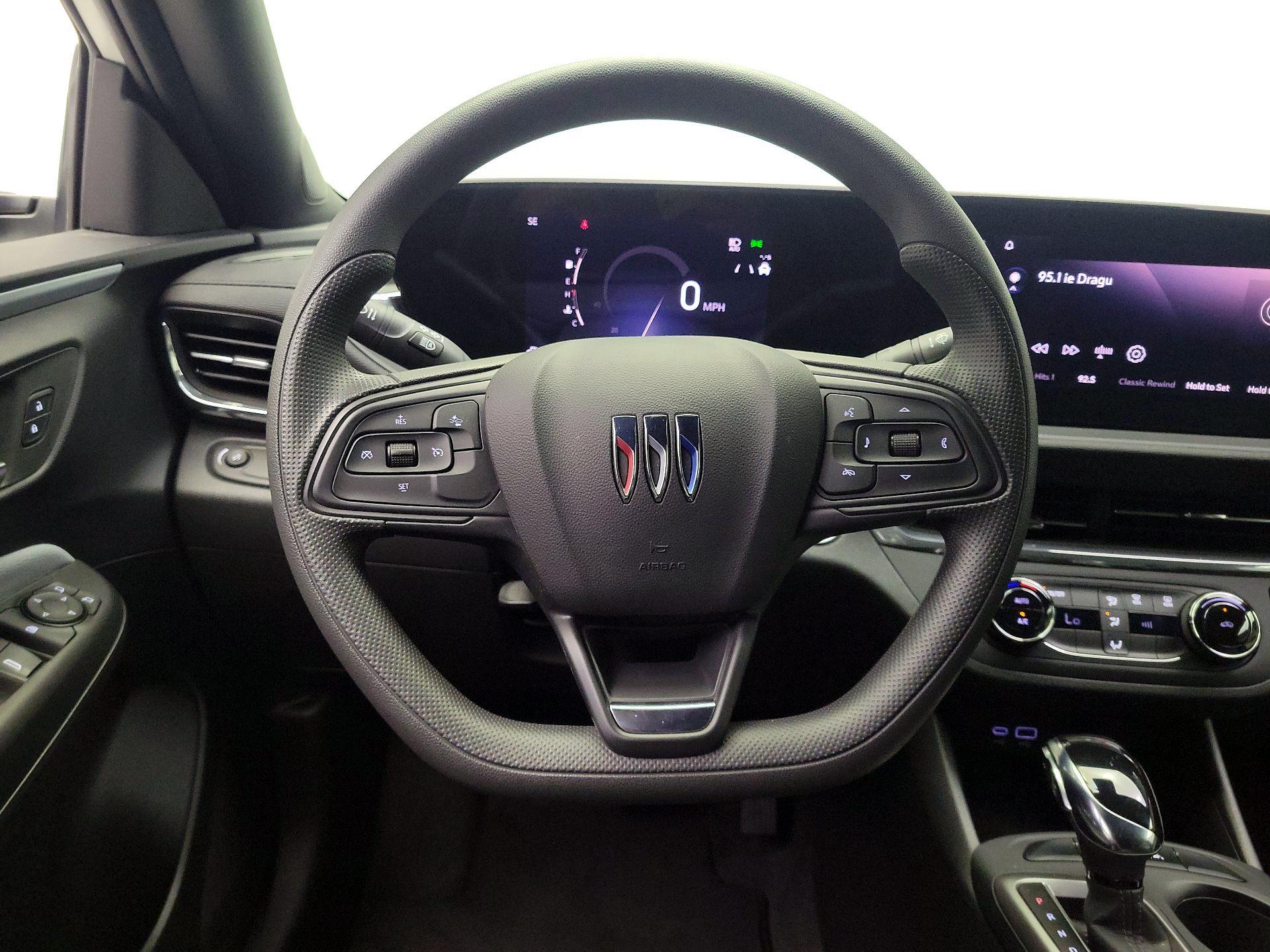 Thumbnail: 2025 Buick Envista - 10